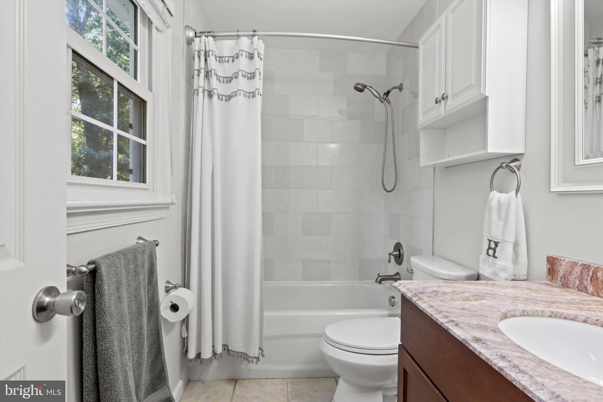 200 Aquia Bay AVENUE