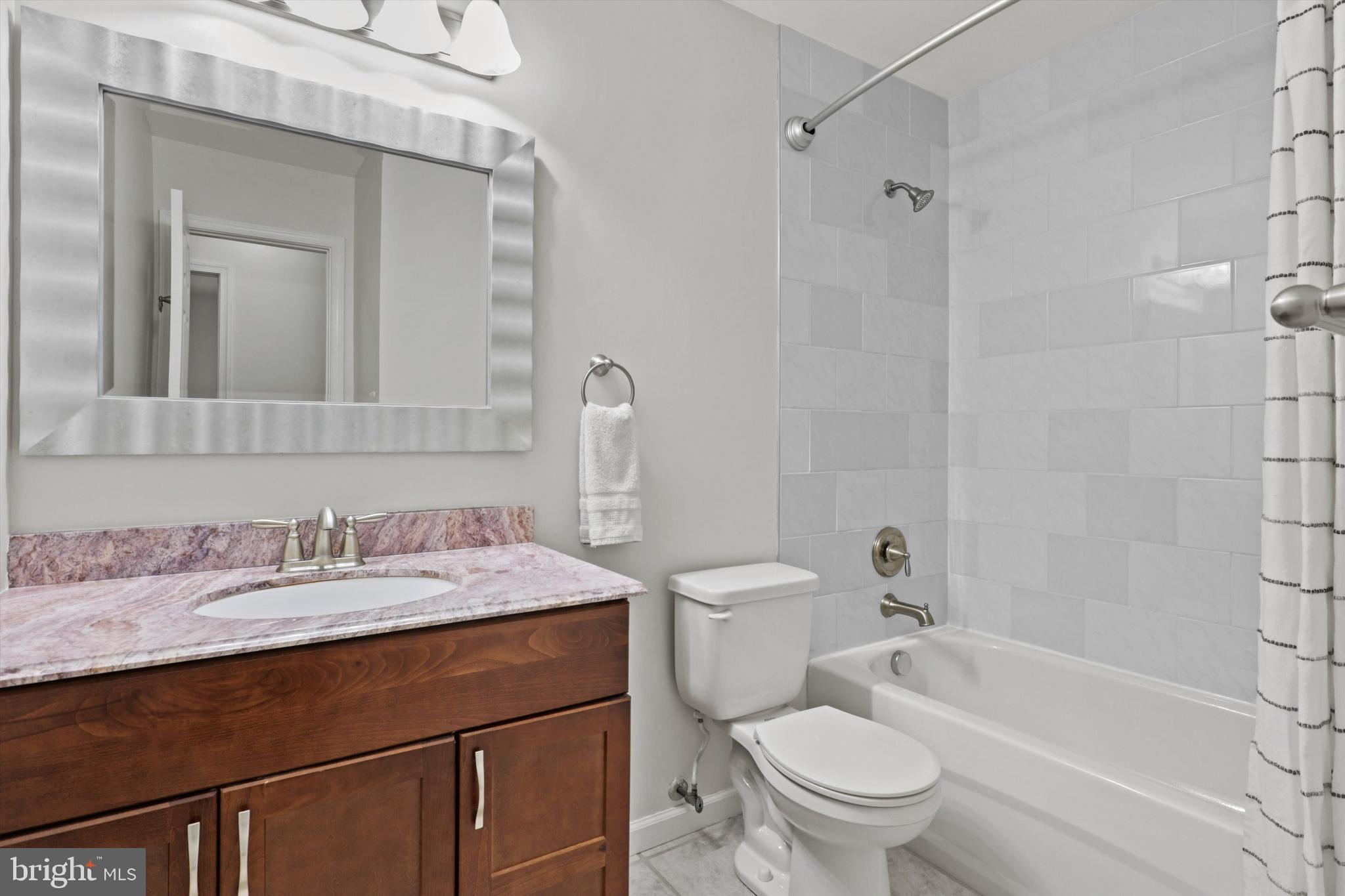 200 Aquia Bay AVENUE