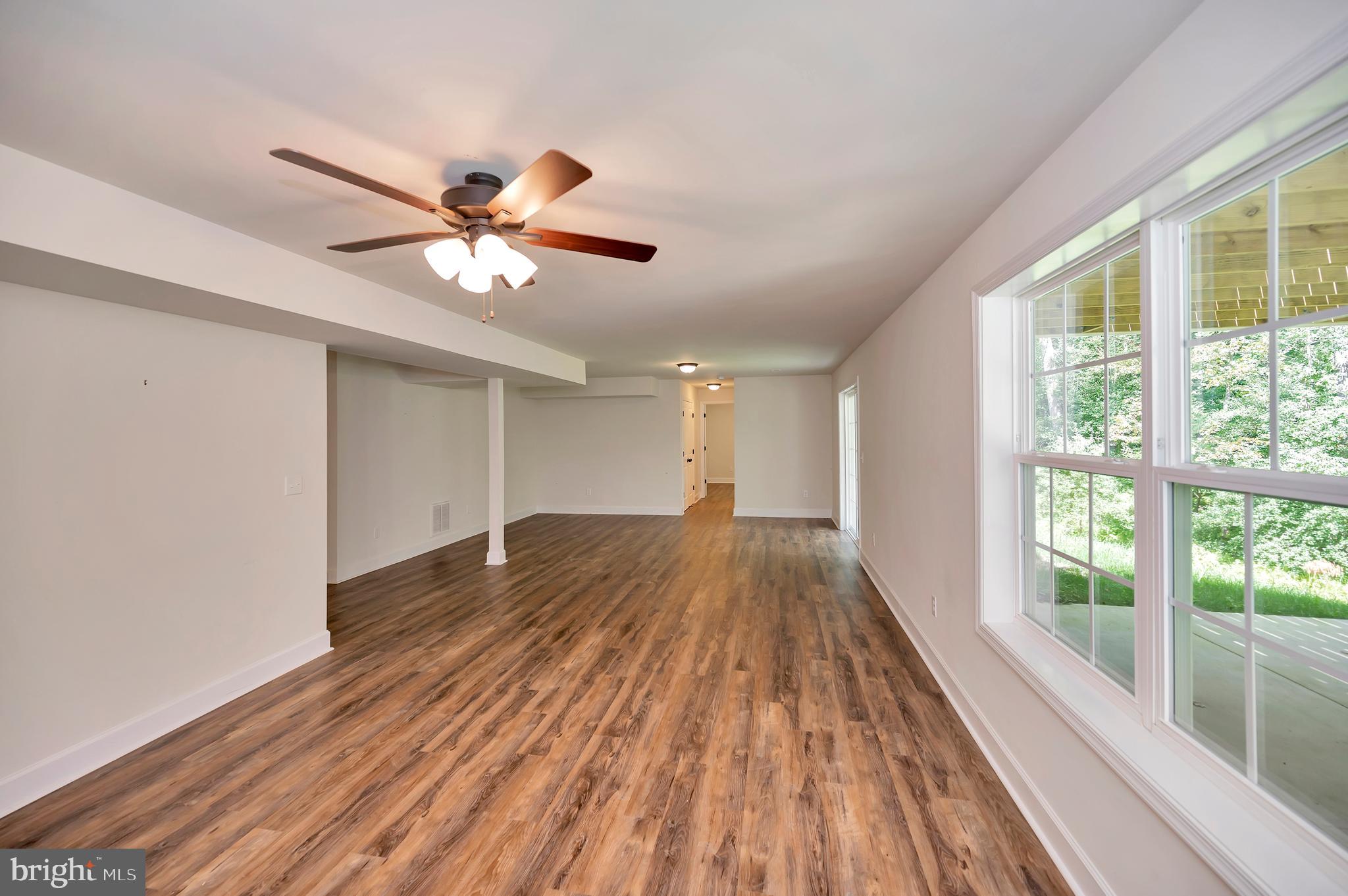 17 Accokeek View Ln