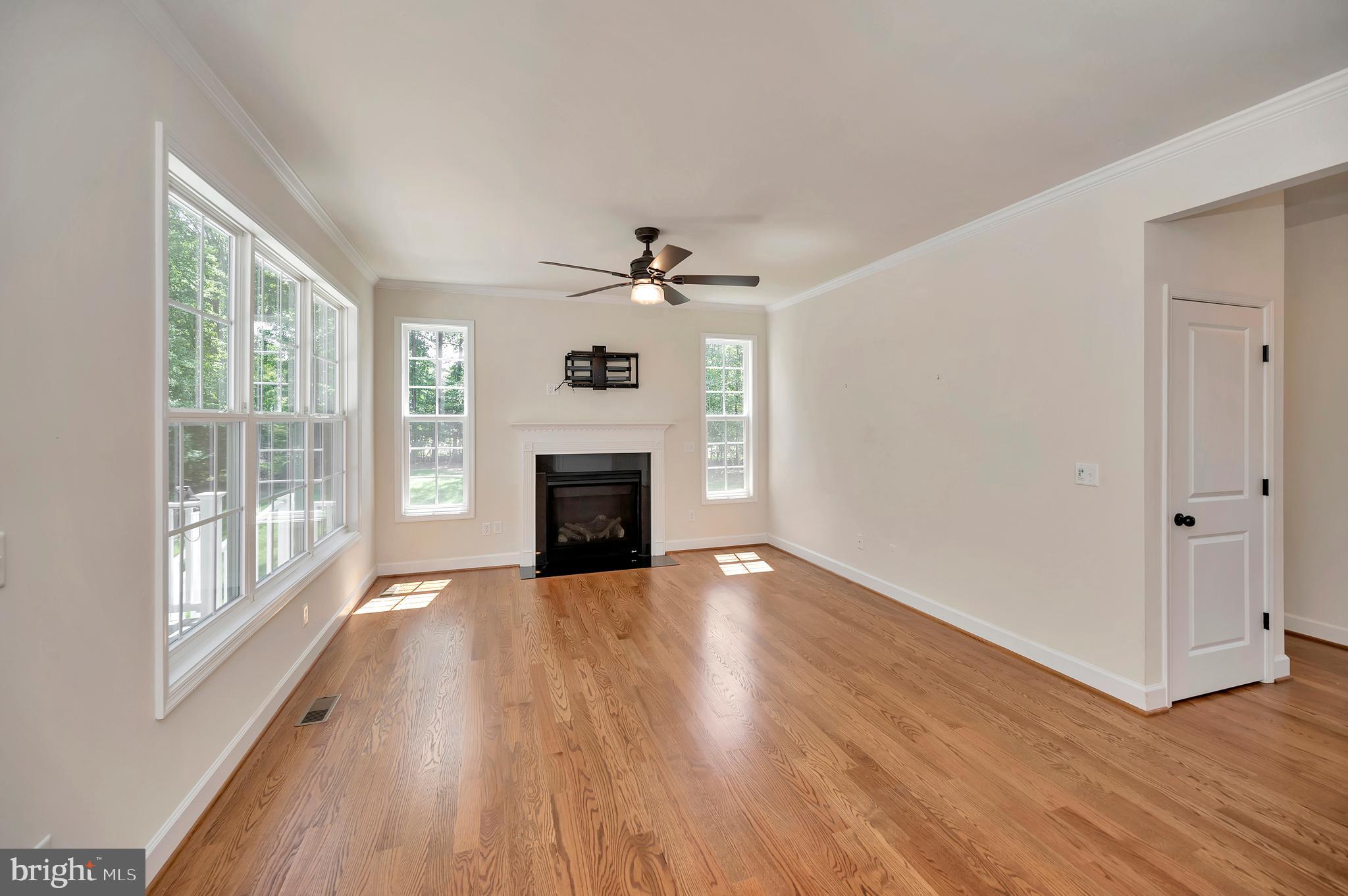 17 Accokeek View Ln