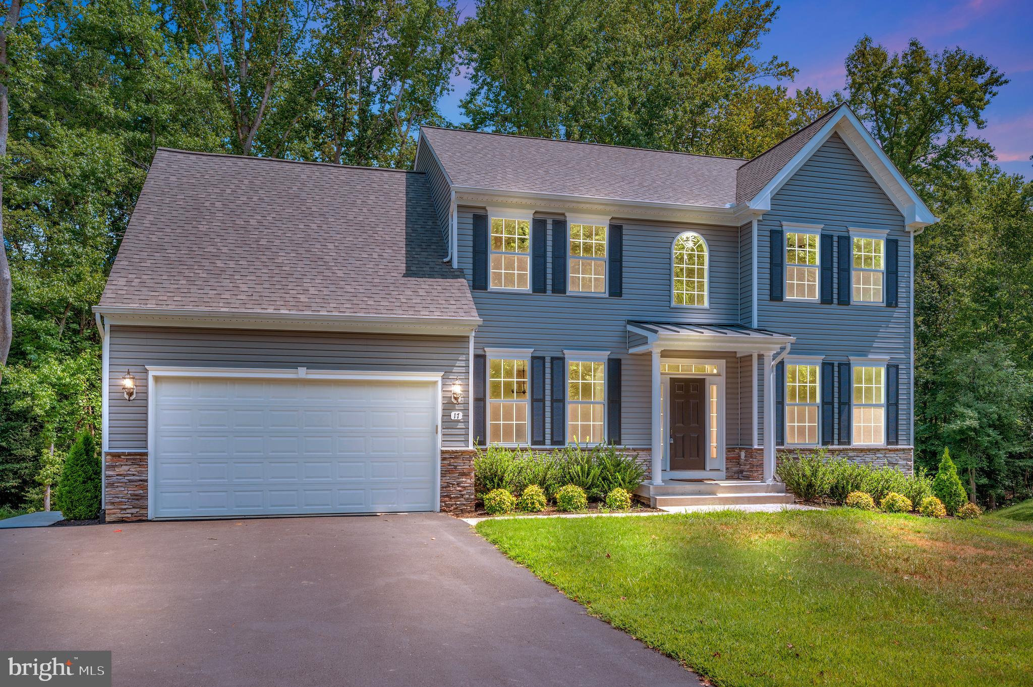 17 Accokeek View Ln