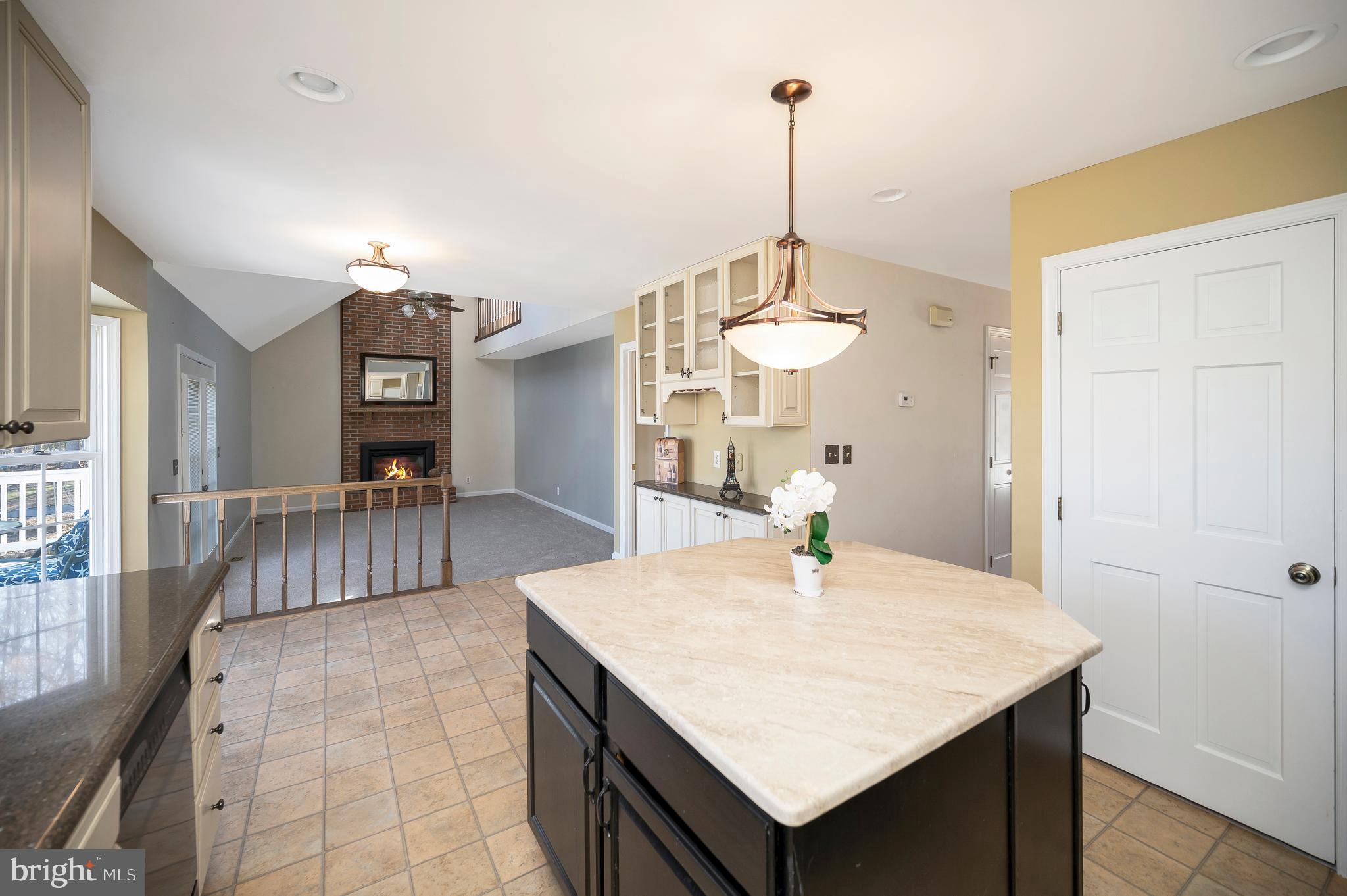 3 Alvin Ct