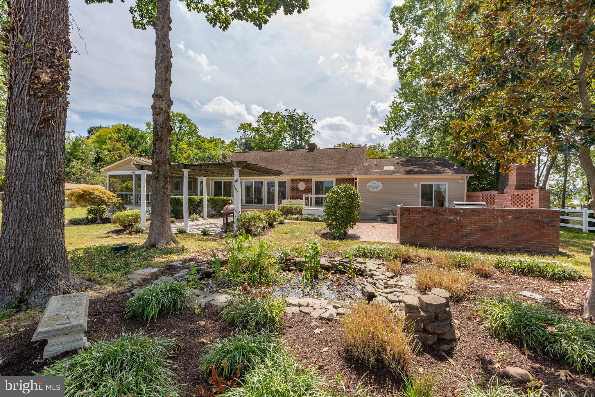 58 Dobe Point ROAD