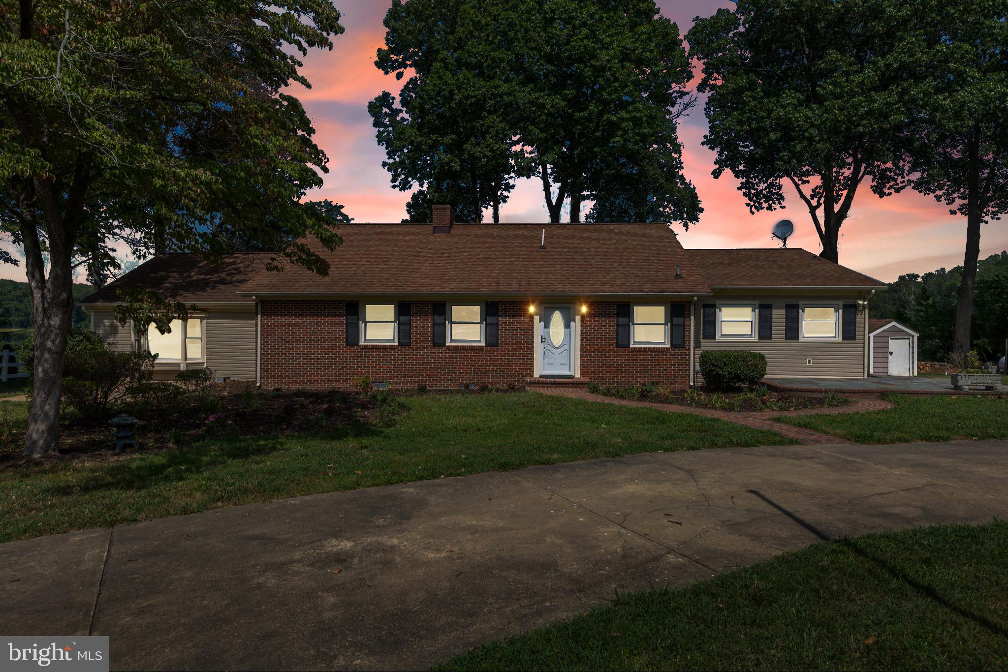 58 Dobe Point ROAD