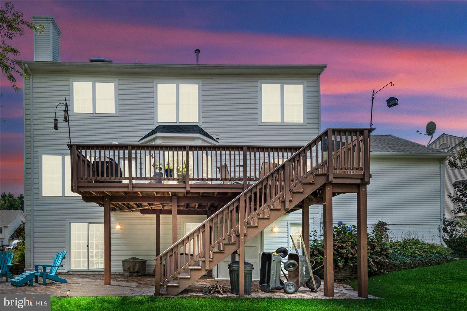 15 Westbrook LANE