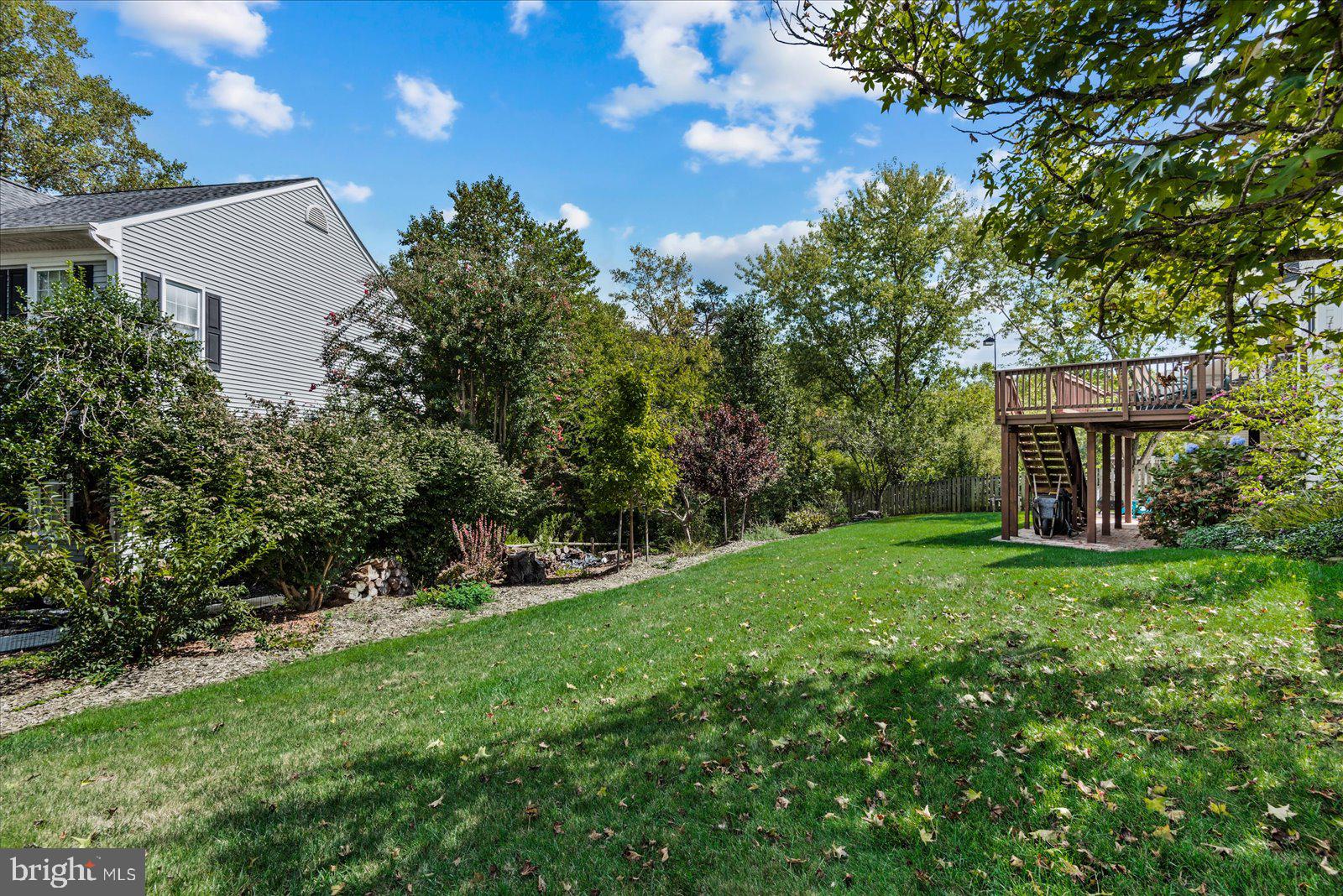 15 Westbrook LANE
