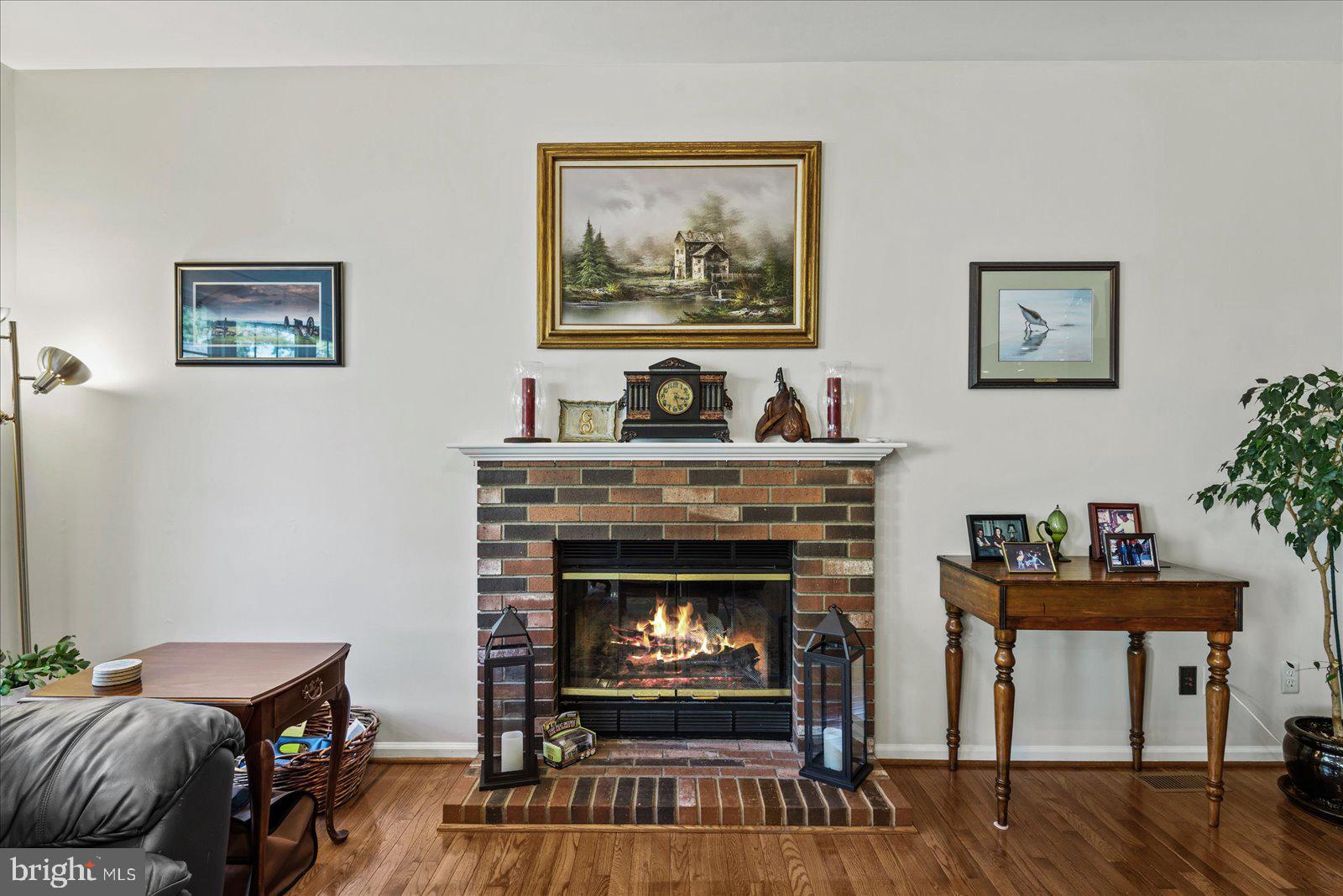 15 Westbrook LANE