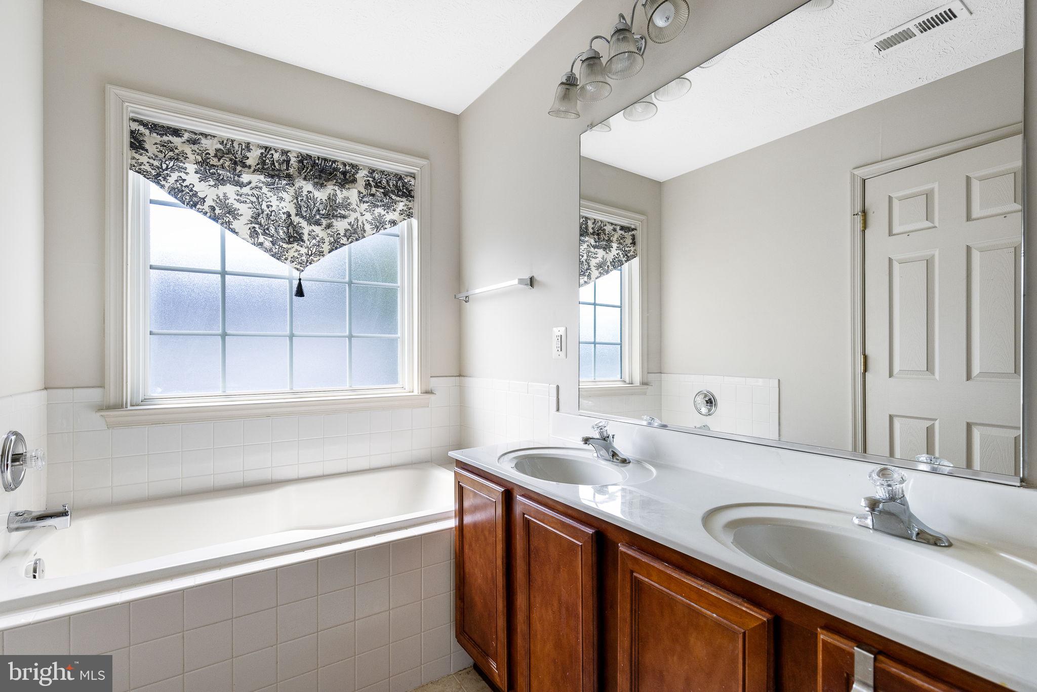 109 Sand Dollar COVE