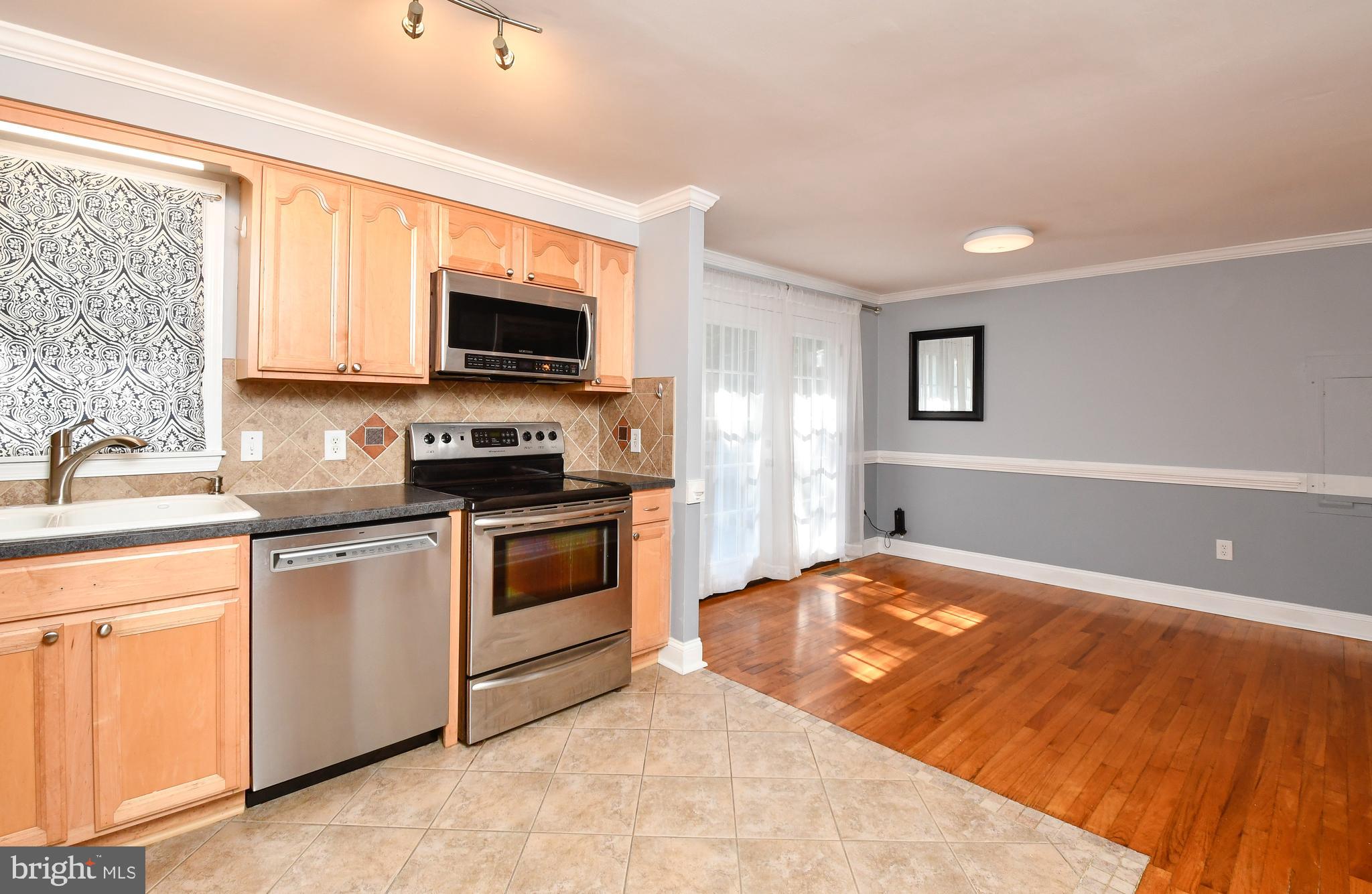 1407 Elizabeth DRIVE