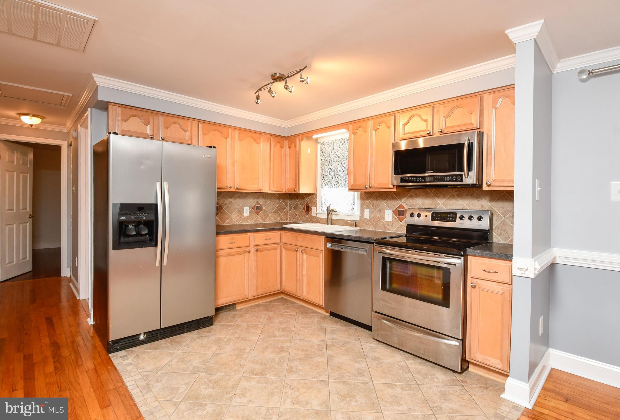 1407 Elizabeth DRIVE