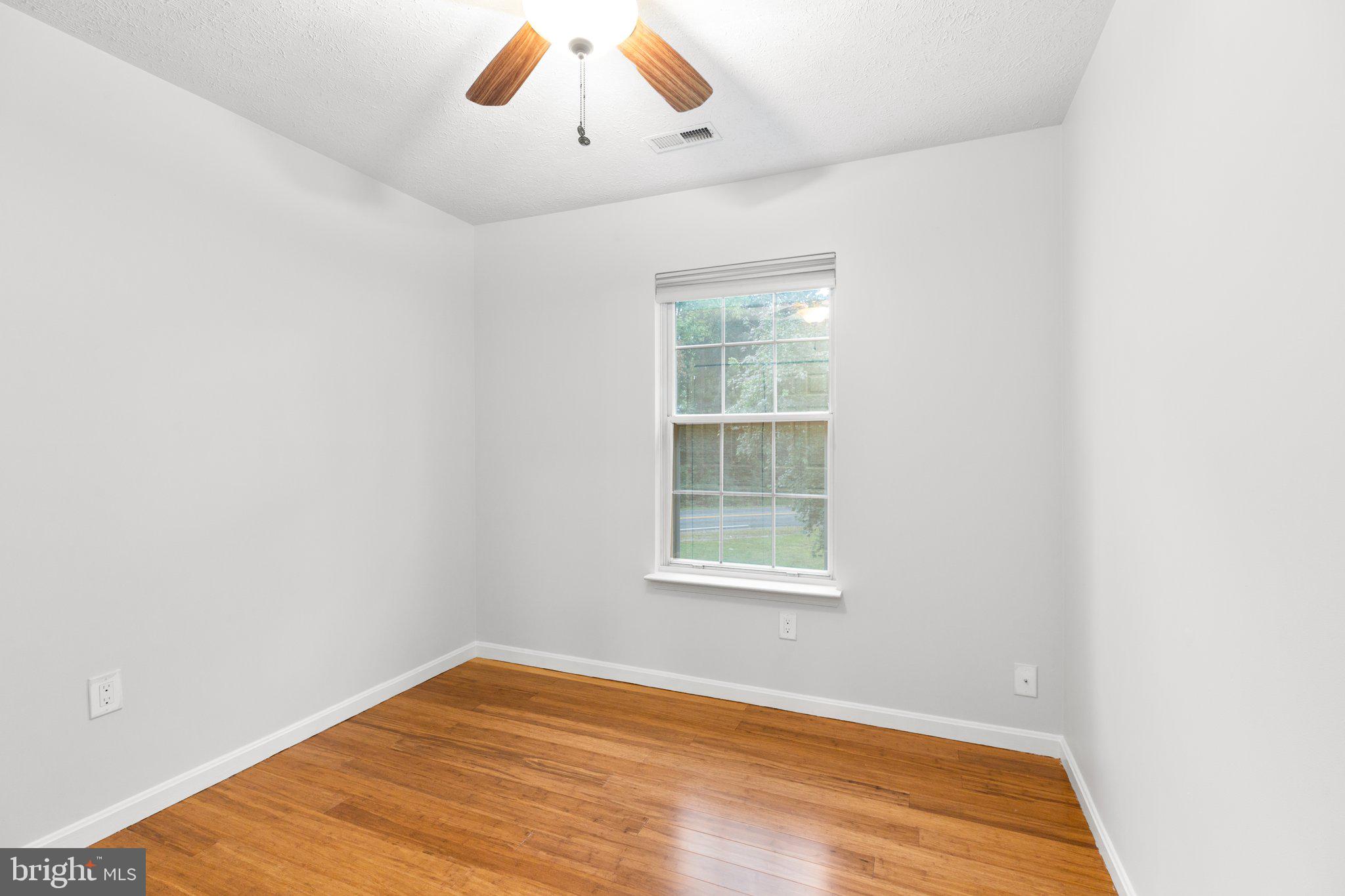 204 Blueridge COURT