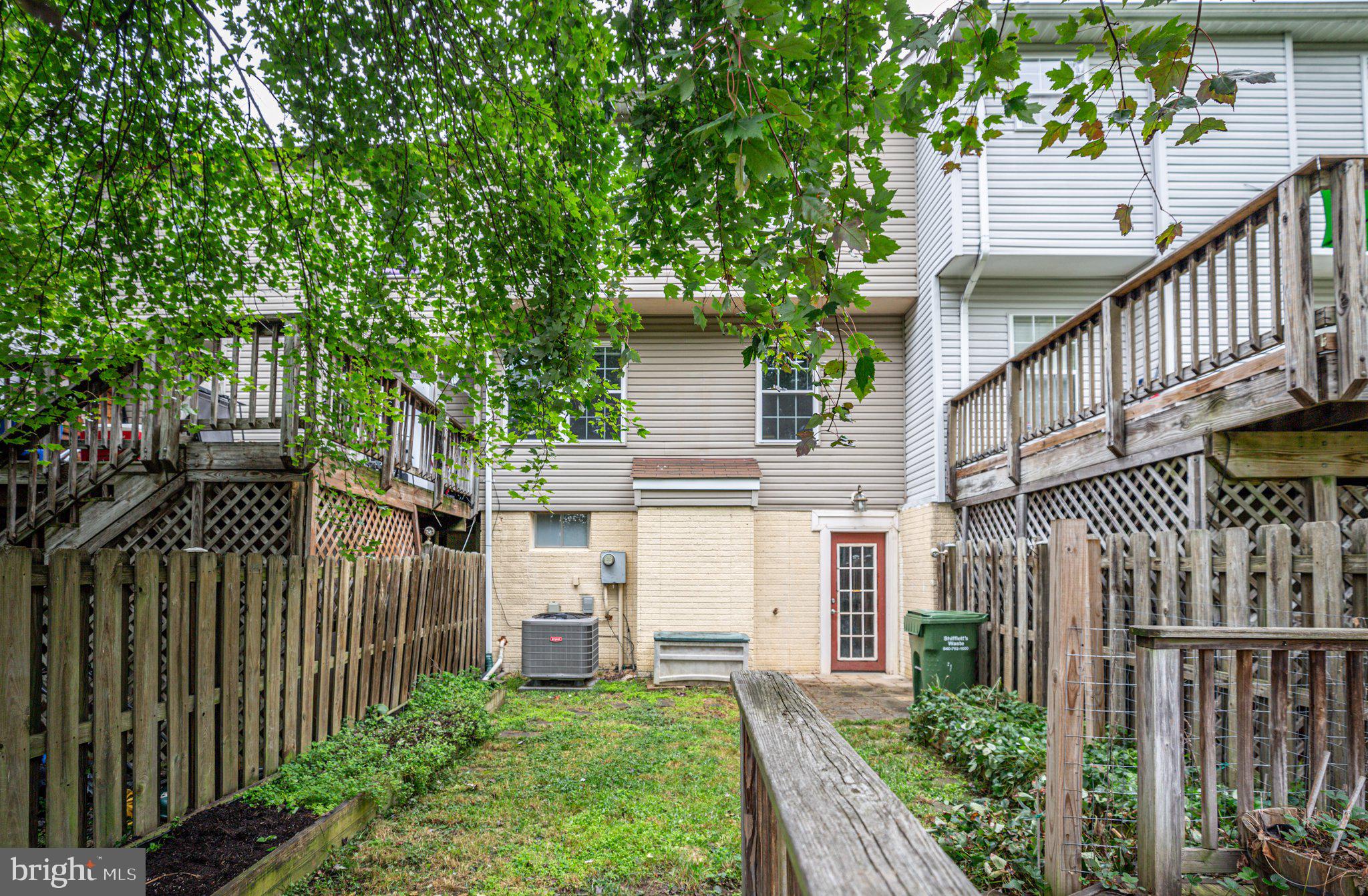 204 Blueridge COURT