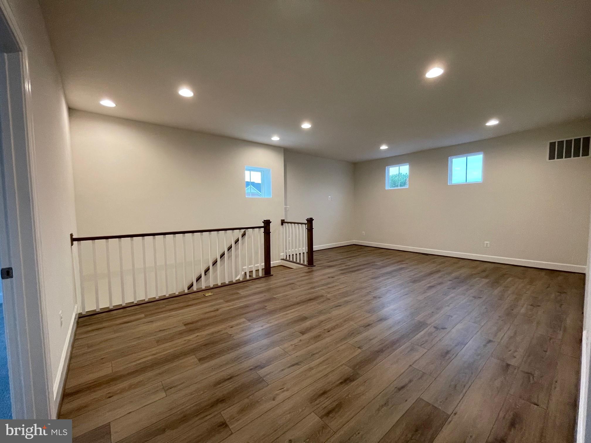 160 Windflower WAY