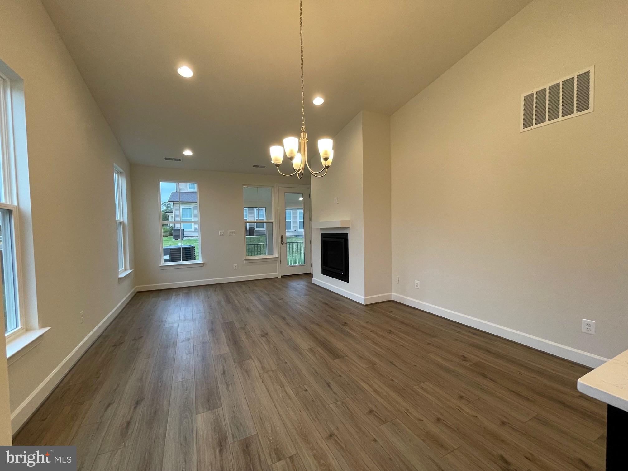 160 Windflower WAY