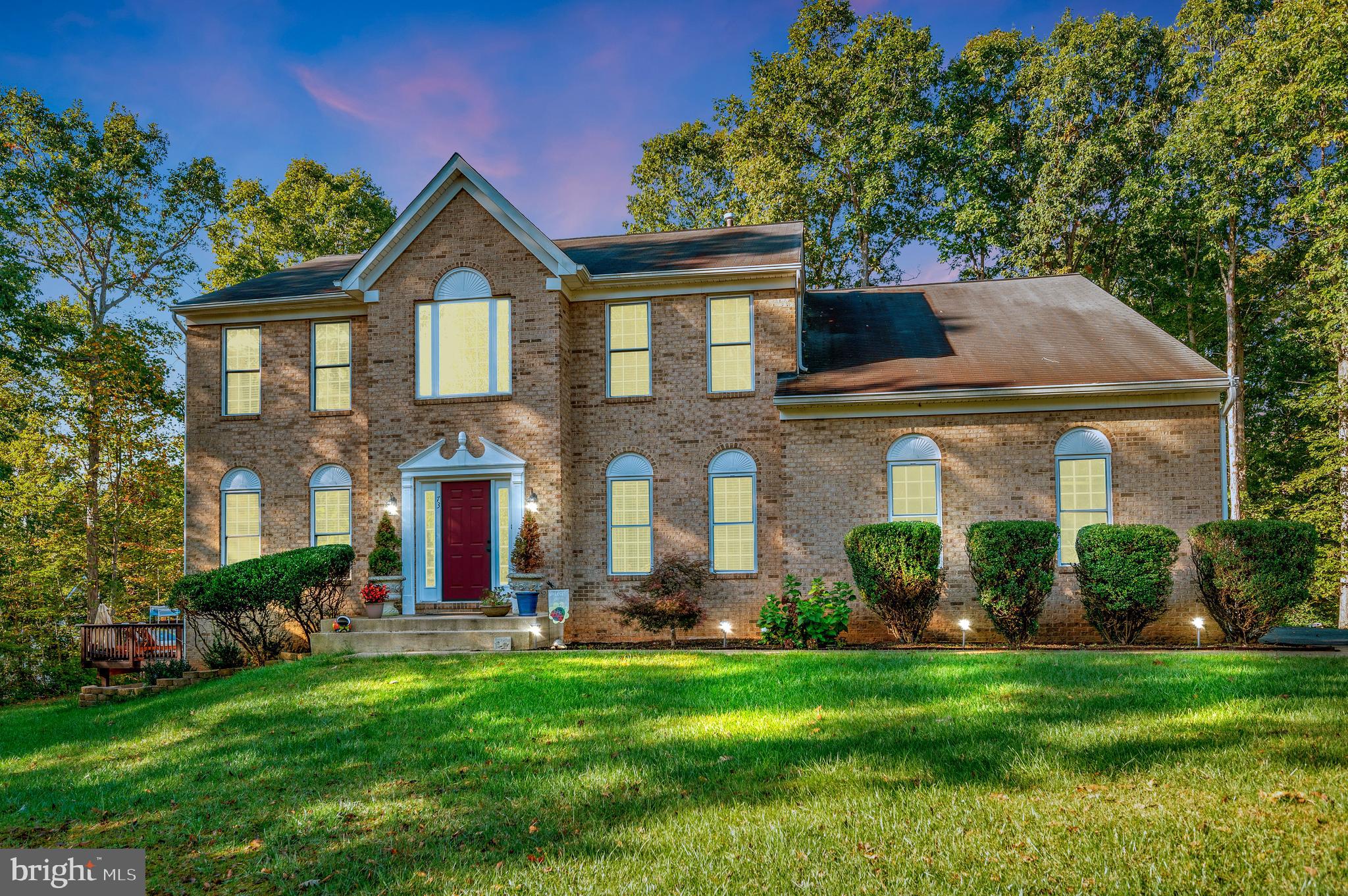 73 Cascade Ln