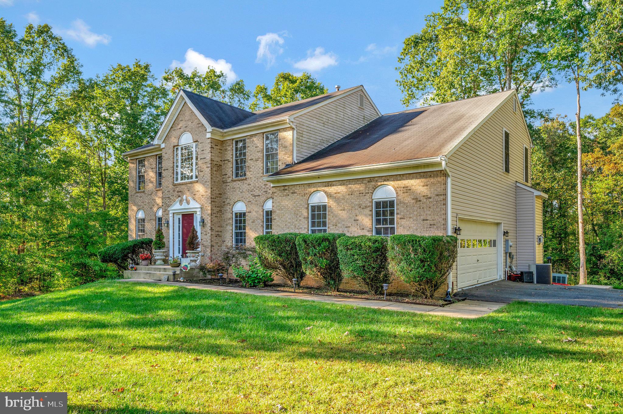 73 Cascade Ln