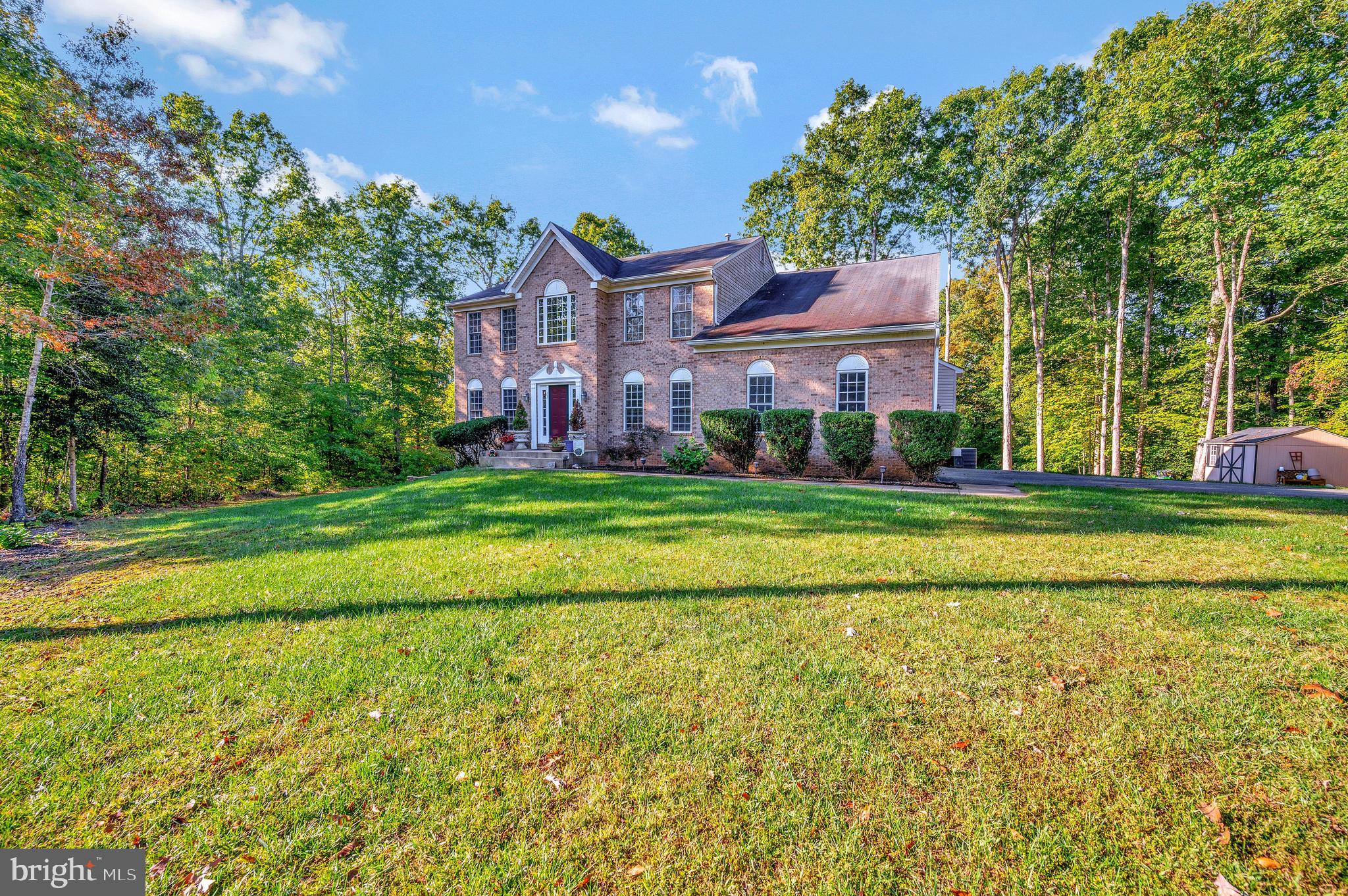 73 Cascade Ln