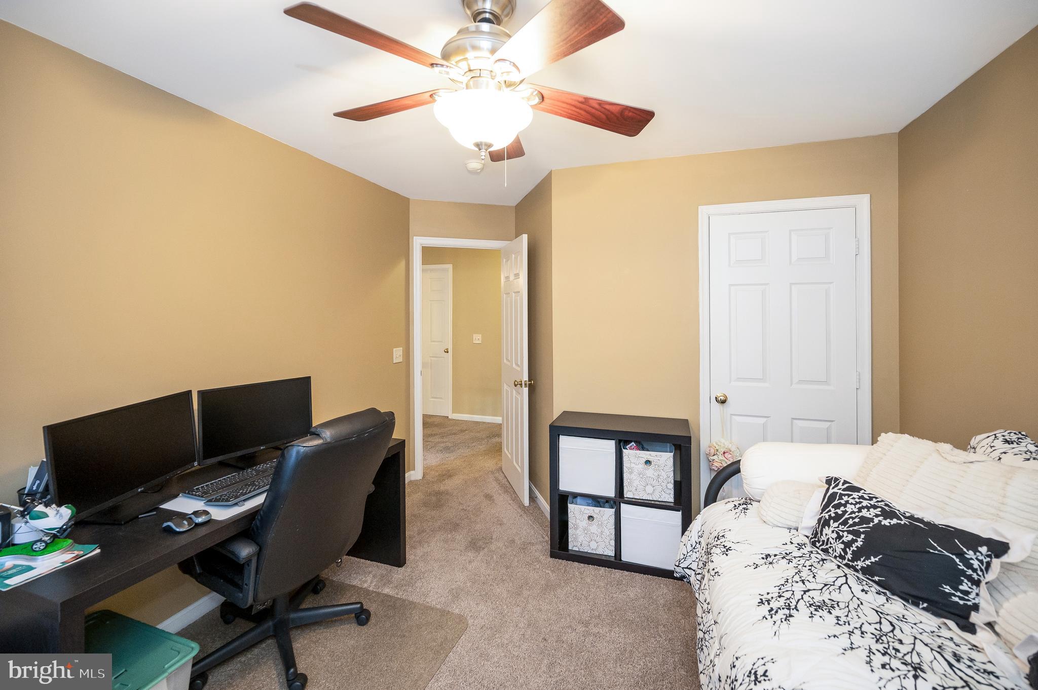 73 Cascade Ln