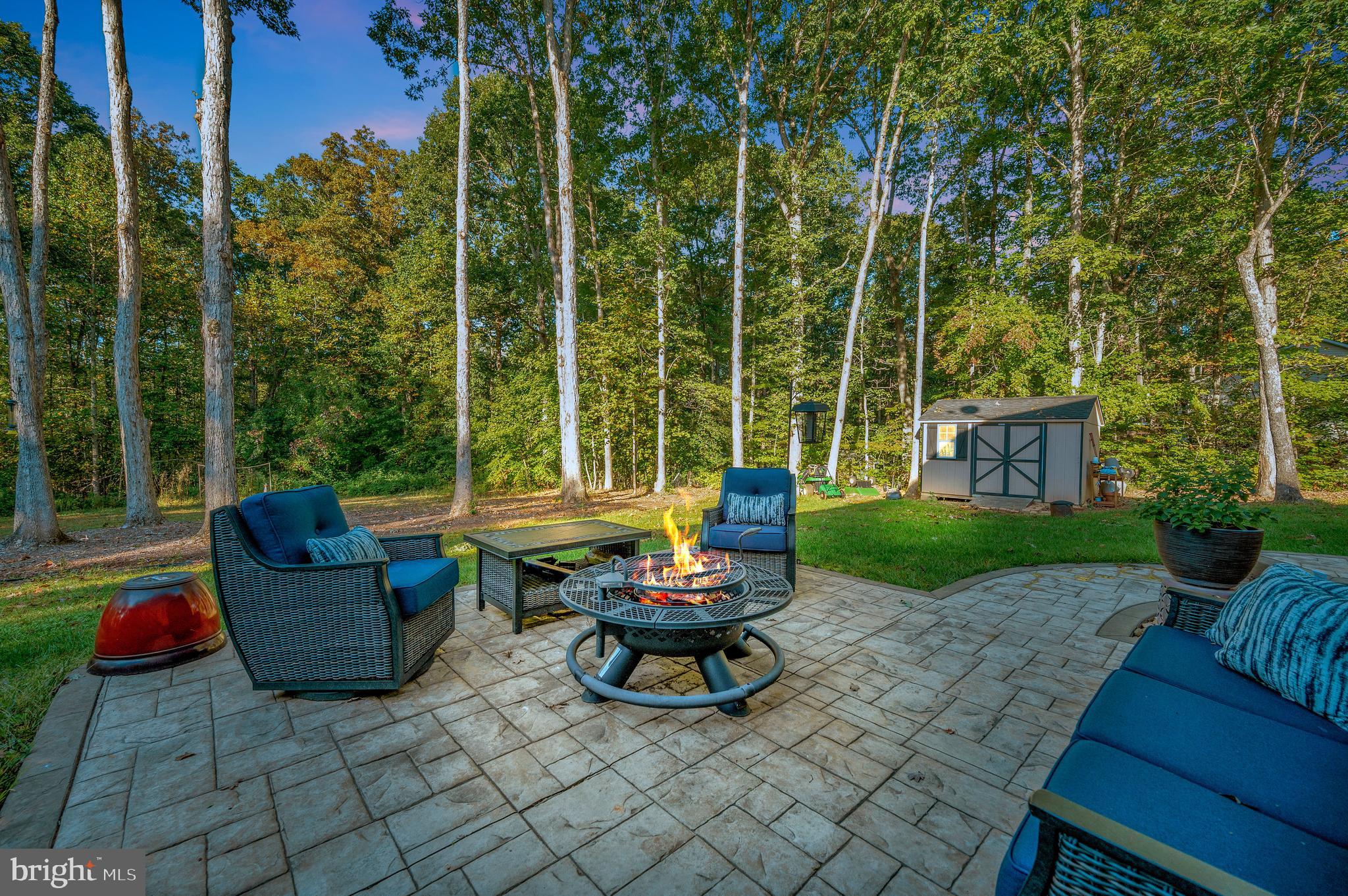 73 Cascade Ln
