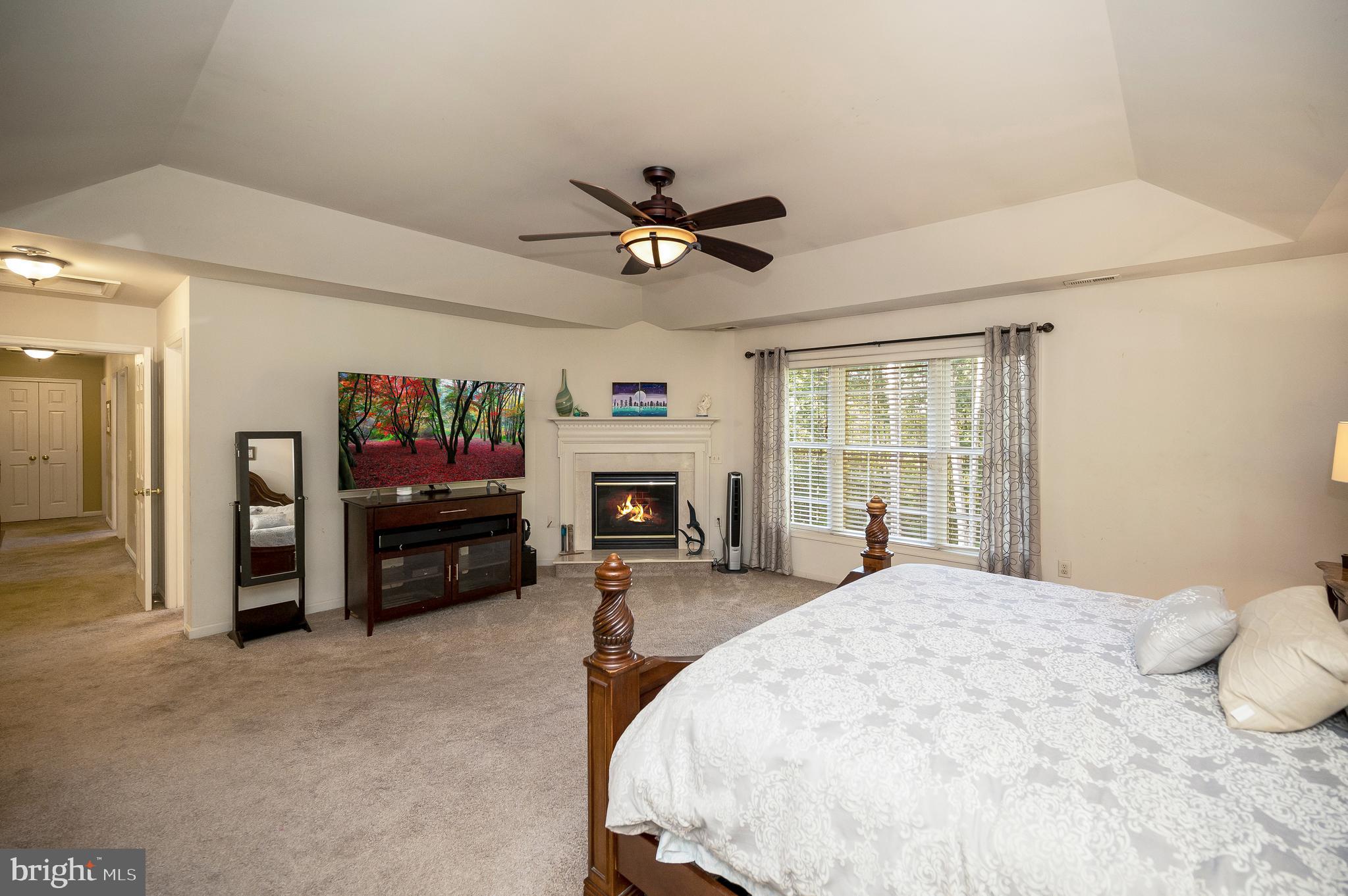 73 Cascade Ln