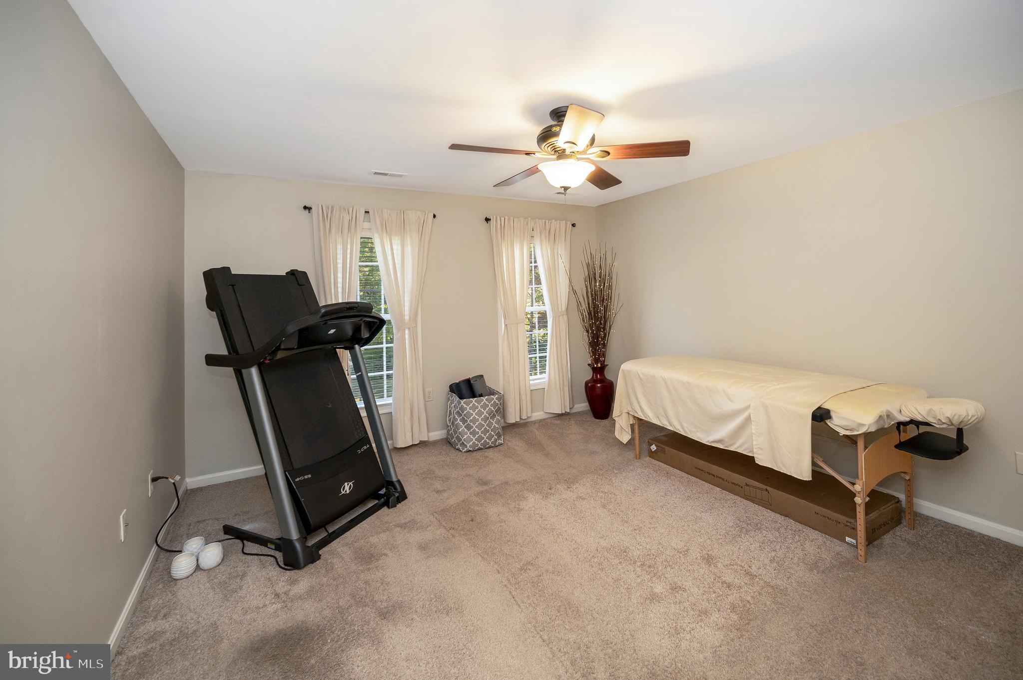73 Cascade Ln