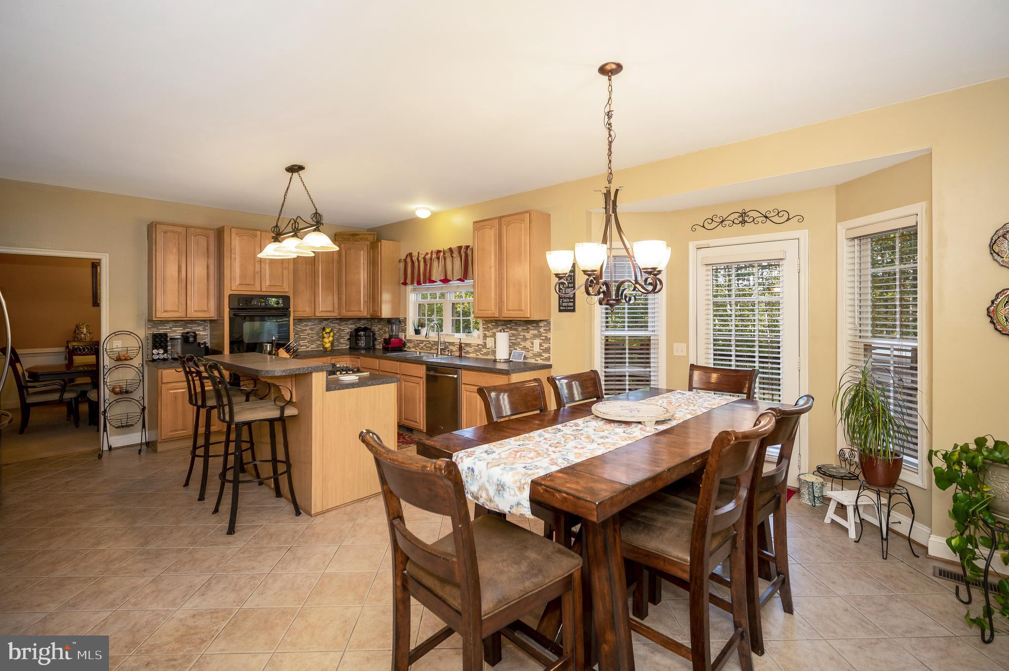 73 Cascade Ln