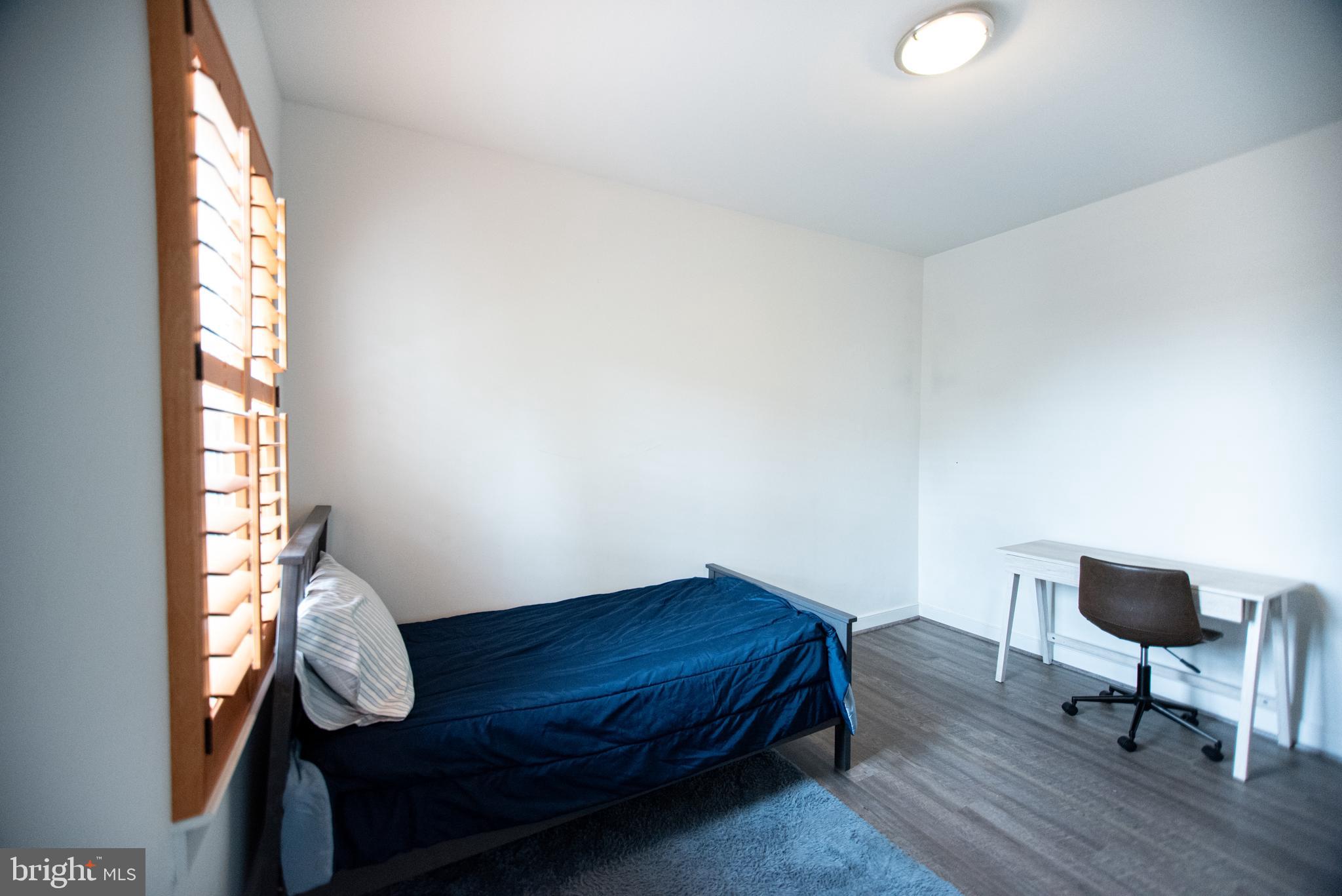 711 Woodstream BOULEVARD Unit: 806