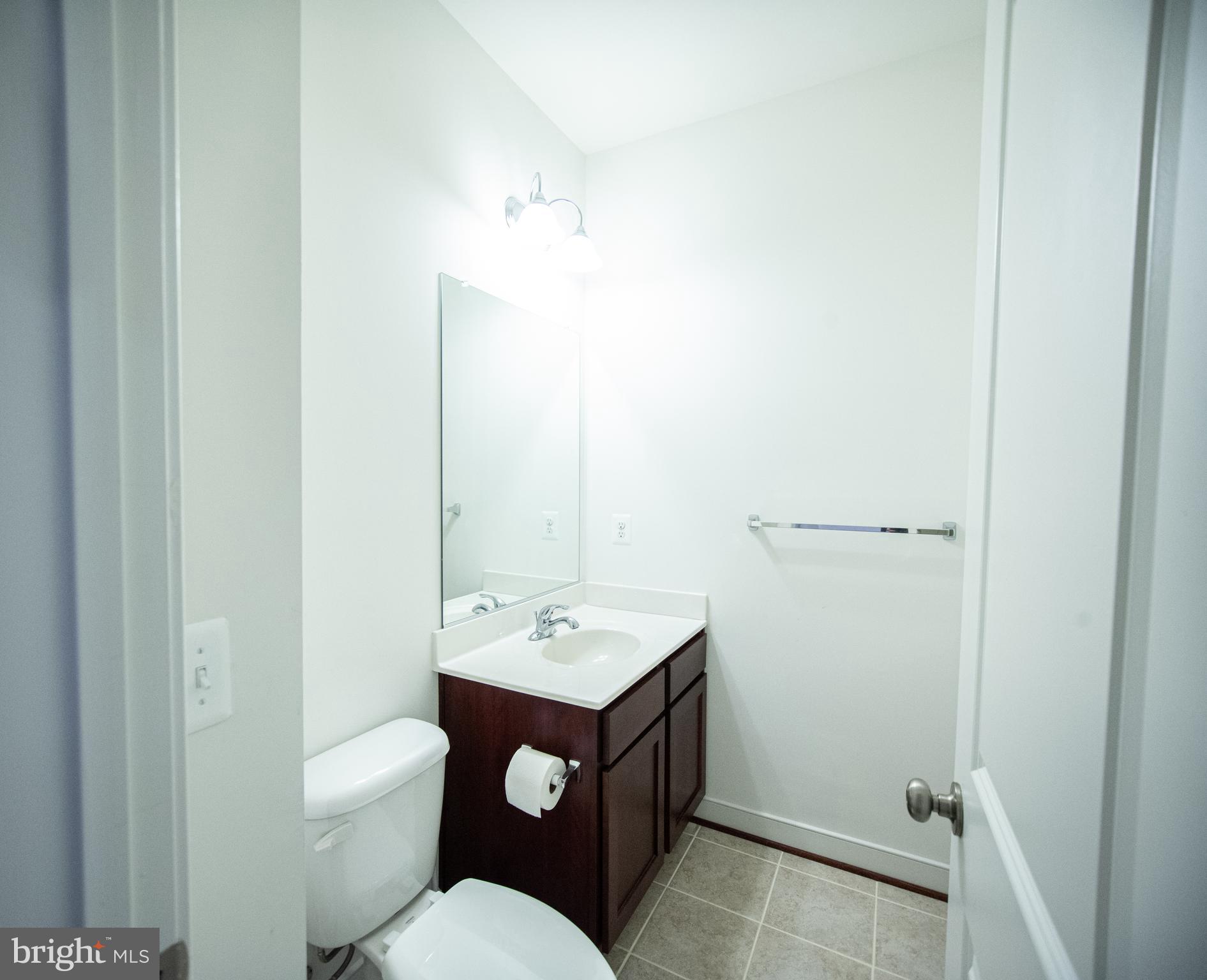 711 Woodstream BOULEVARD Unit: 806
