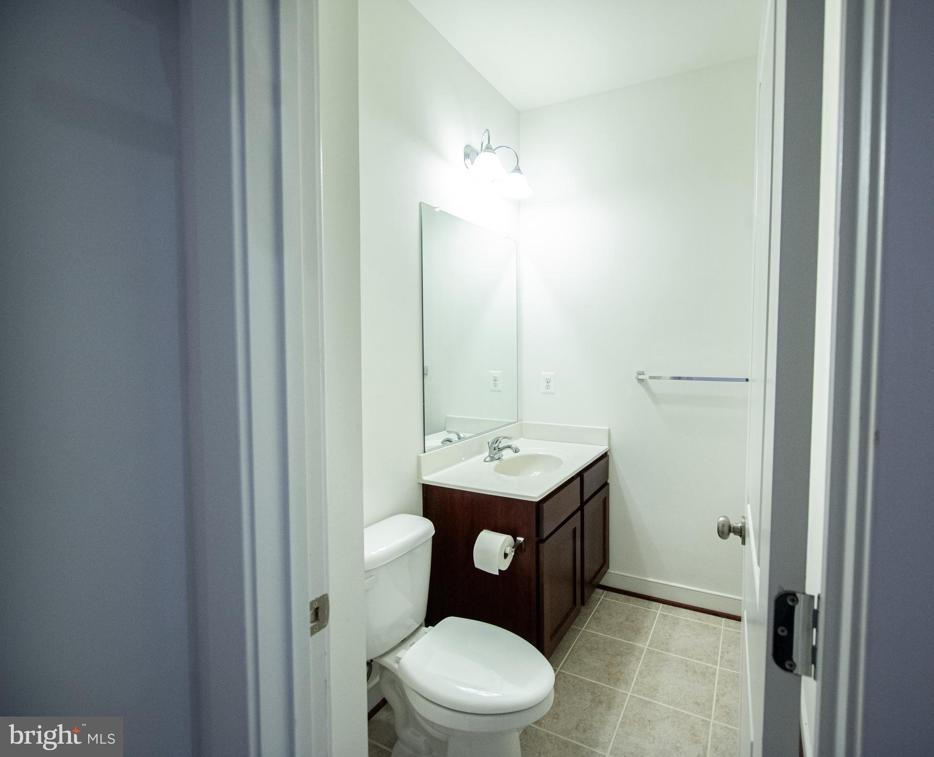 711 Woodstream BOULEVARD Unit: 806