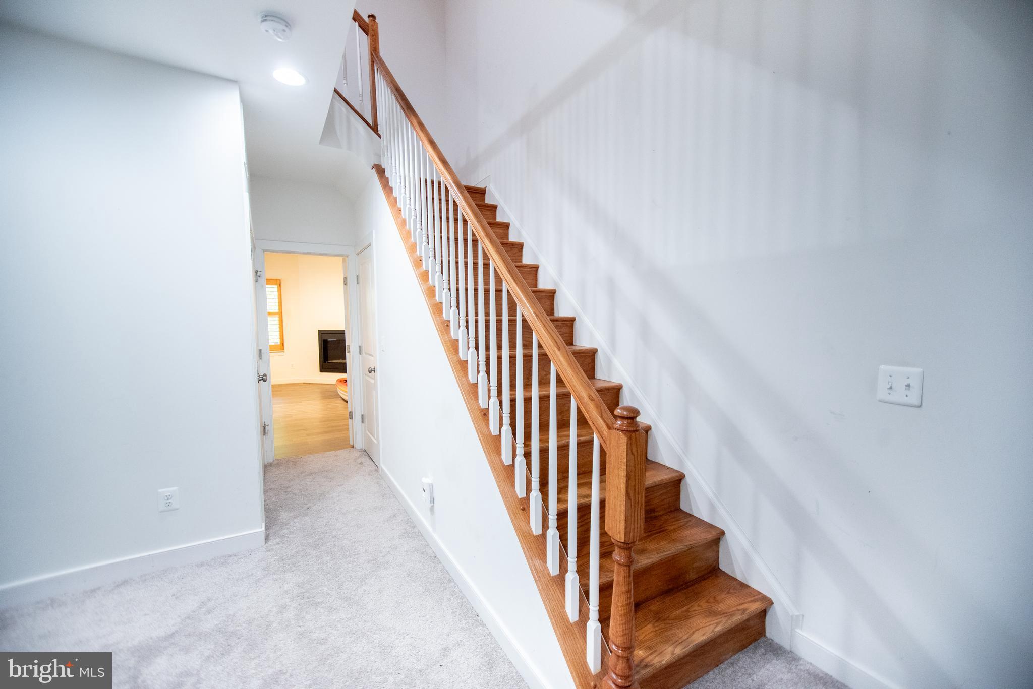 711 Woodstream BOULEVARD Unit: 806