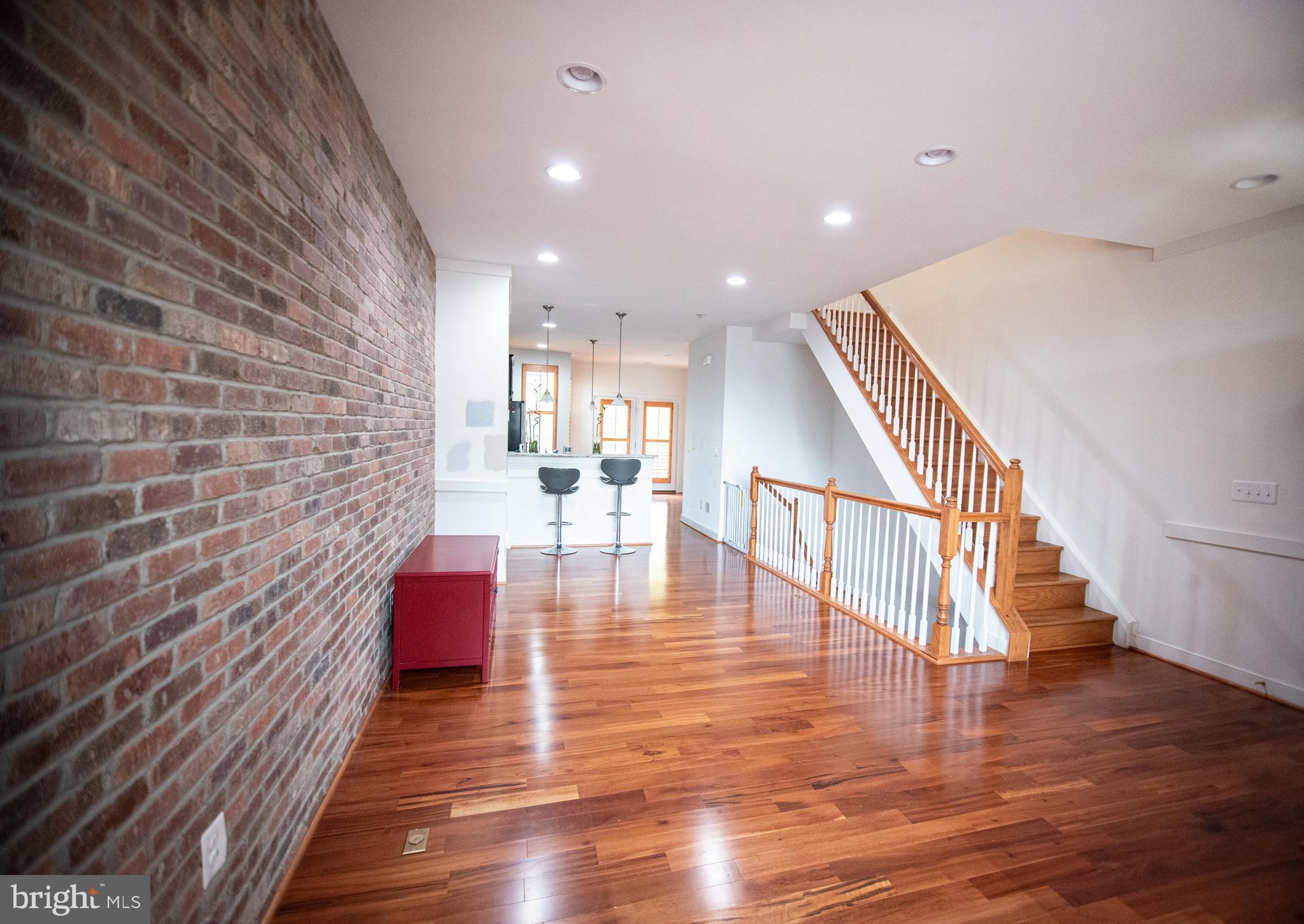 711 Woodstream BOULEVARD Unit: 806