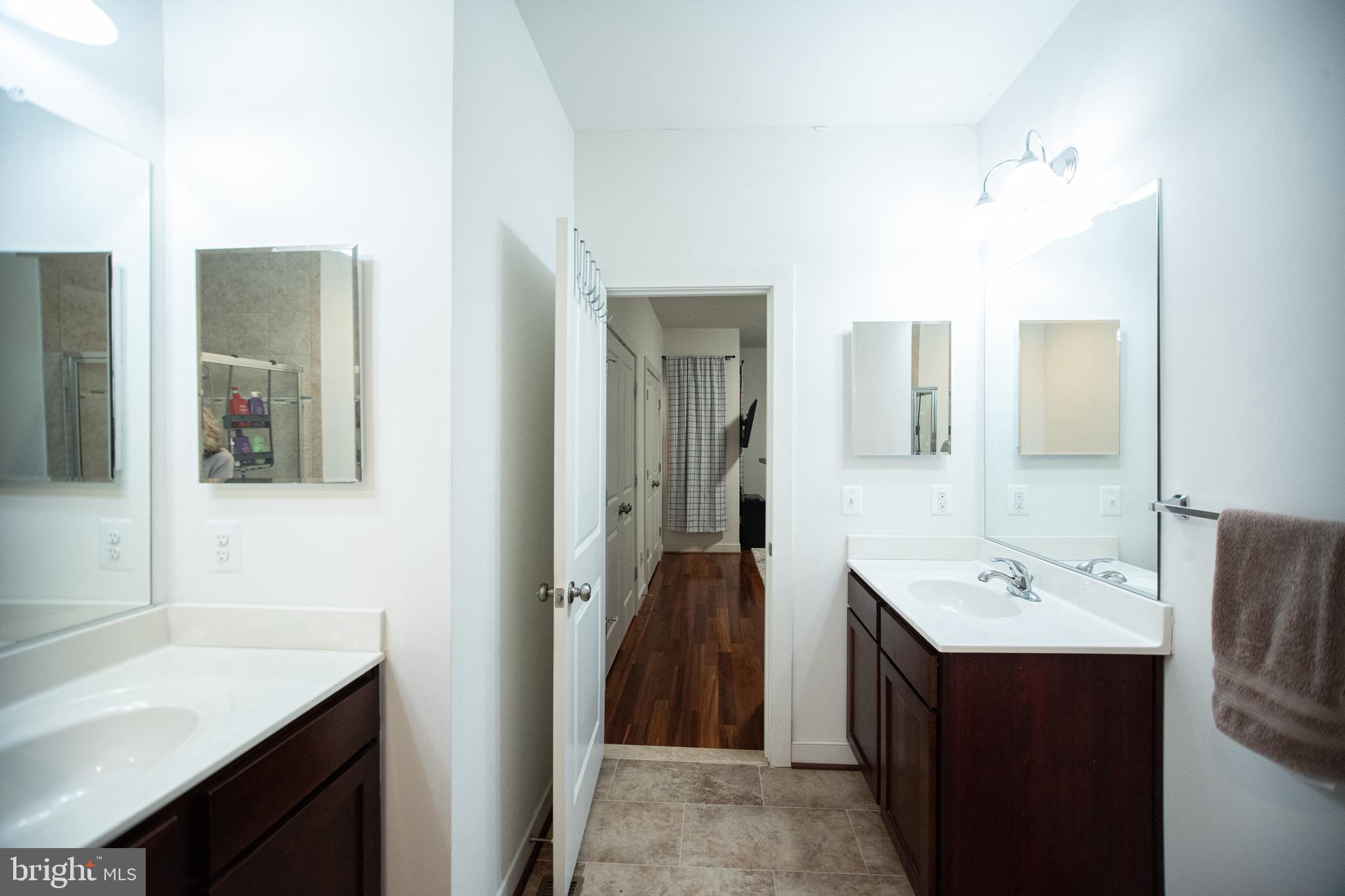711 Woodstream BOULEVARD Unit: 806