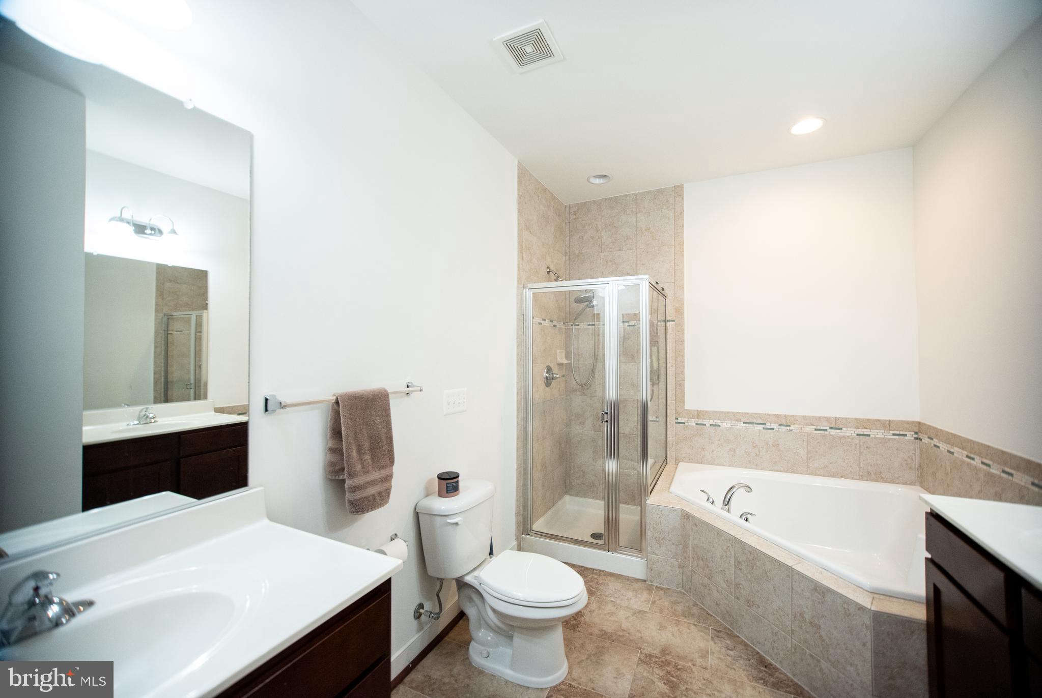 711 Woodstream BOULEVARD Unit: 806