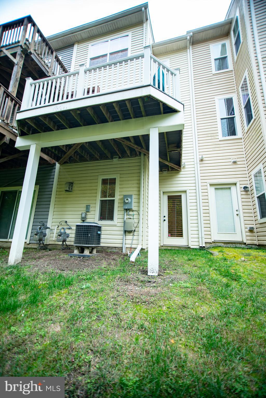 711 Woodstream BOULEVARD Unit: 806
