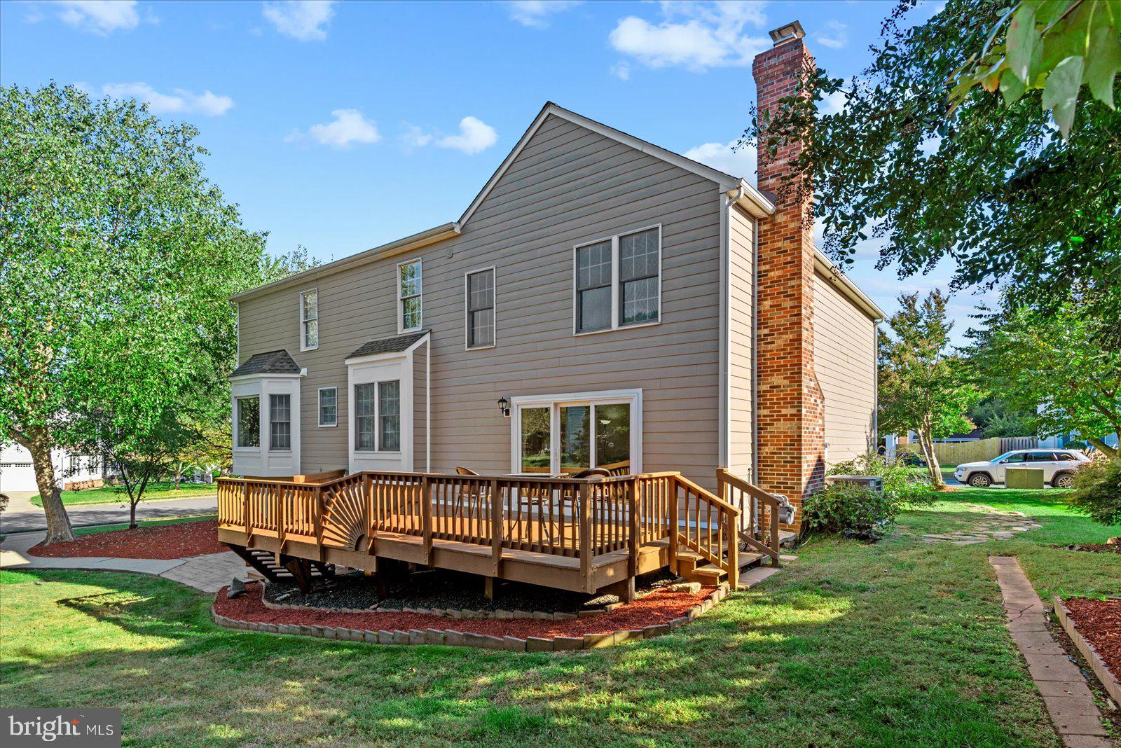 32 Cathedral LANE