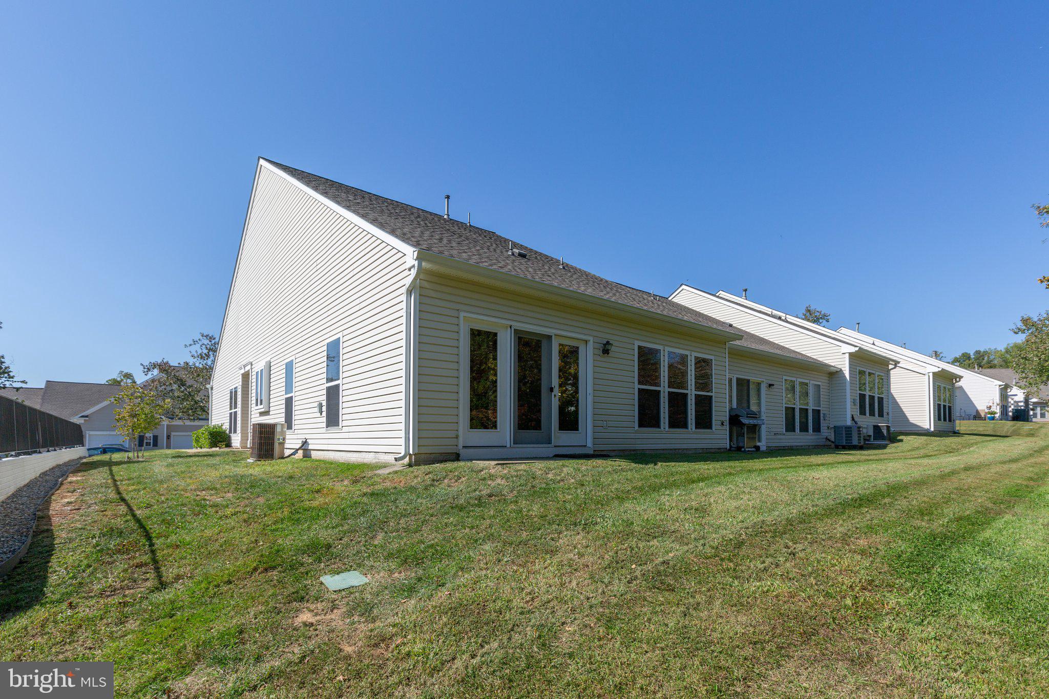 50 Harborton LANE