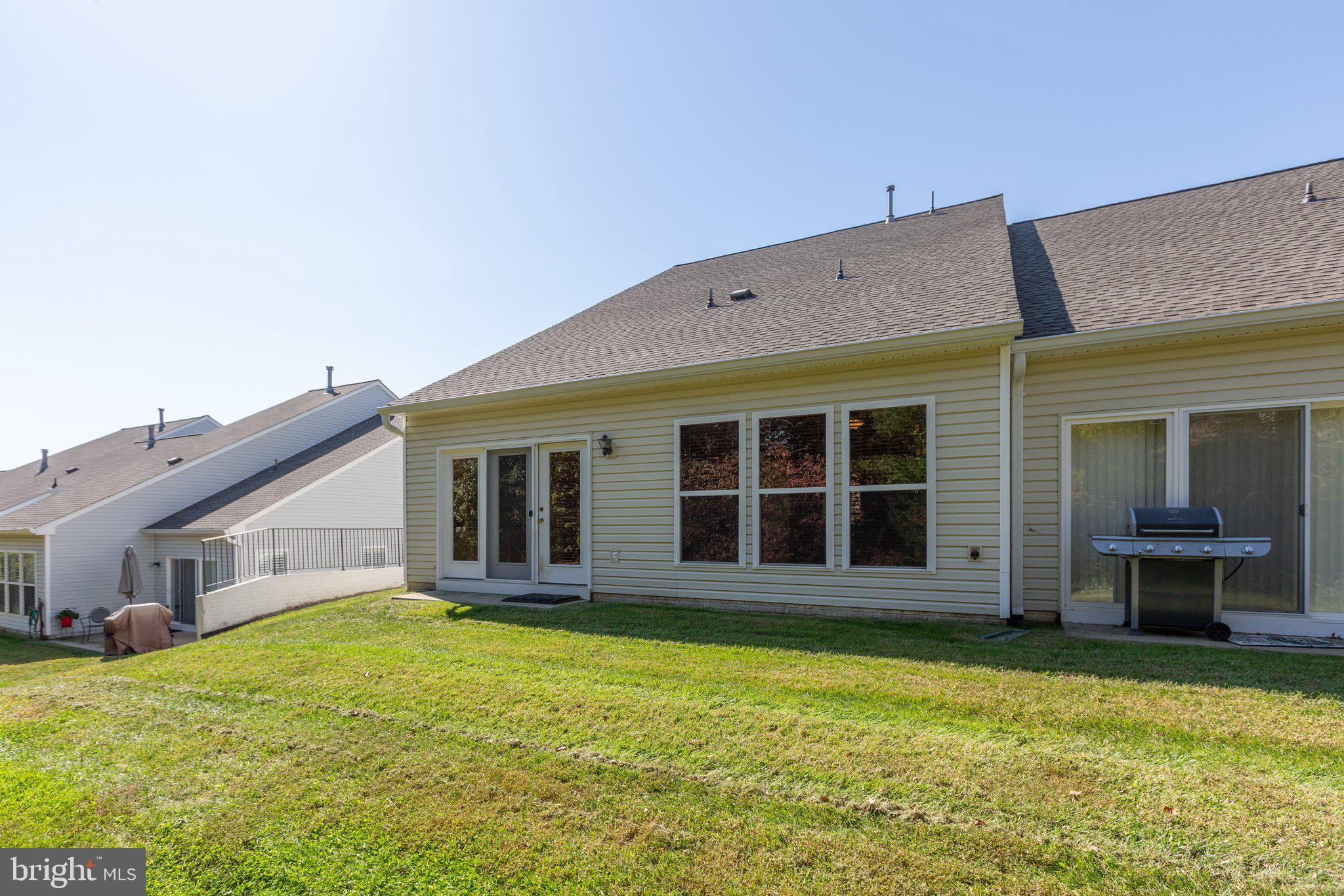 50 Harborton LANE