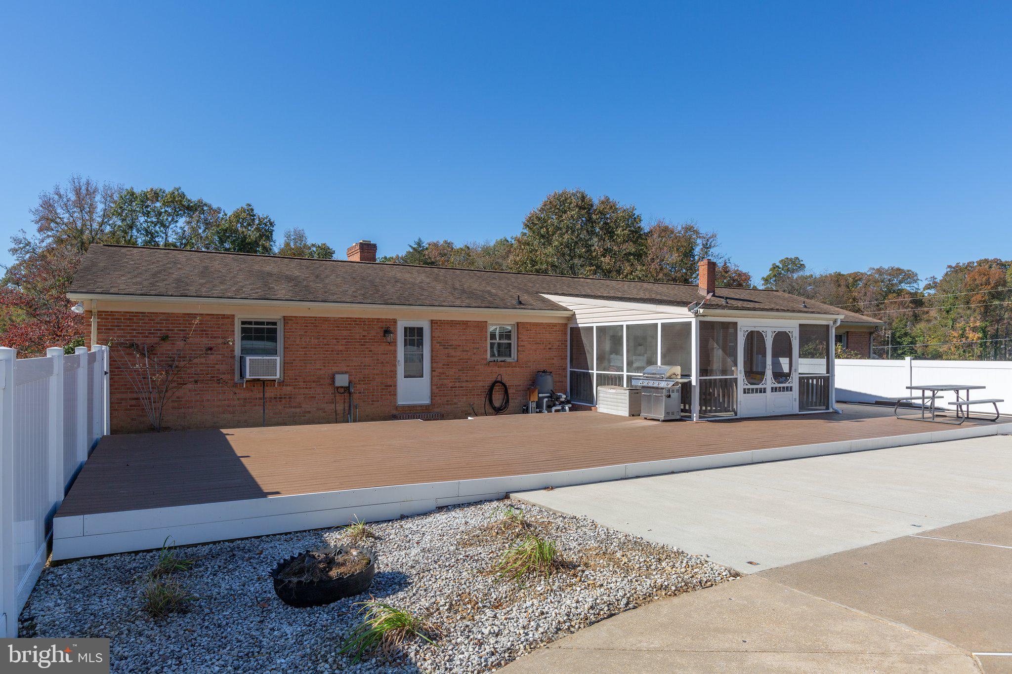 519 McCarty ROAD