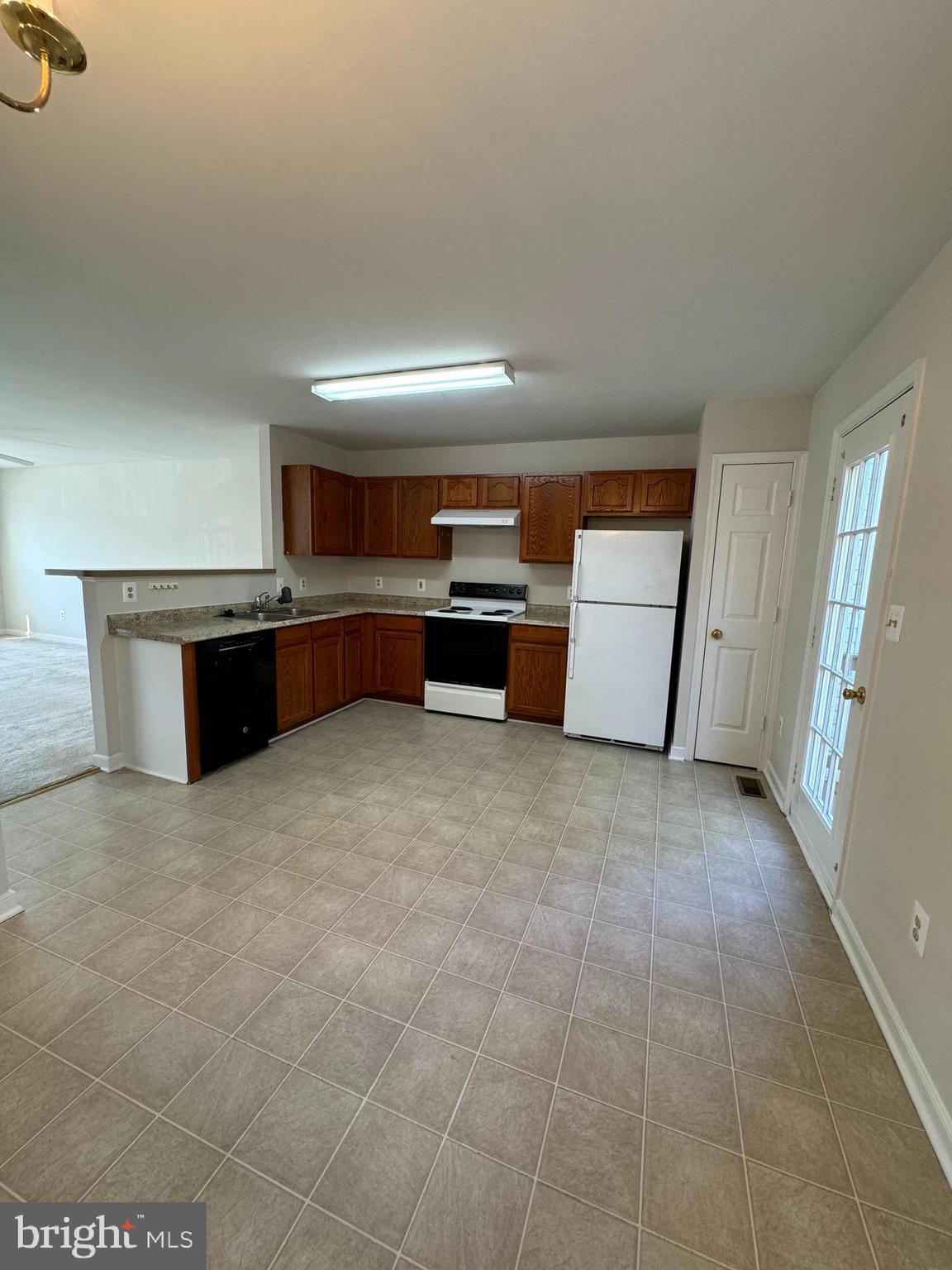 109 Munsons Hill COURT