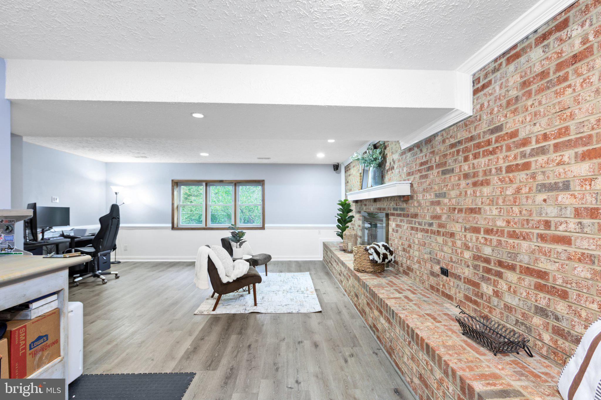 108 Columbus Cv