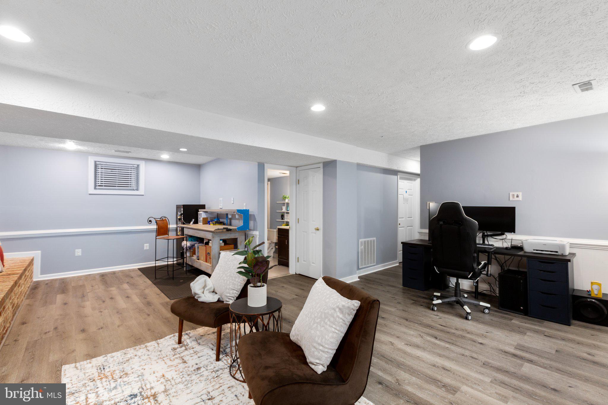 108 Columbus Cv