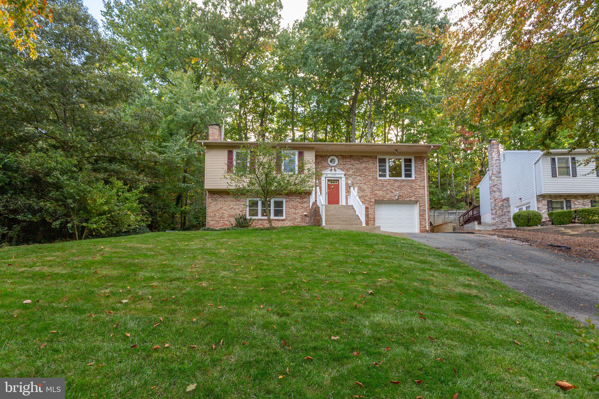 108 Columbus Cv