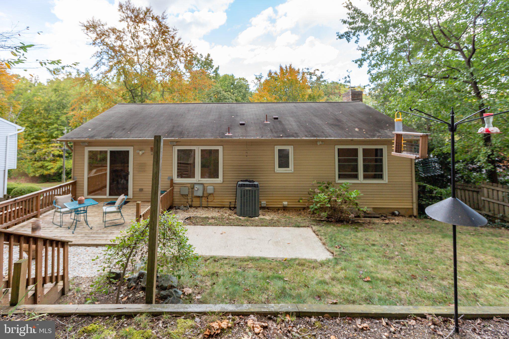 108 Columbus Cv