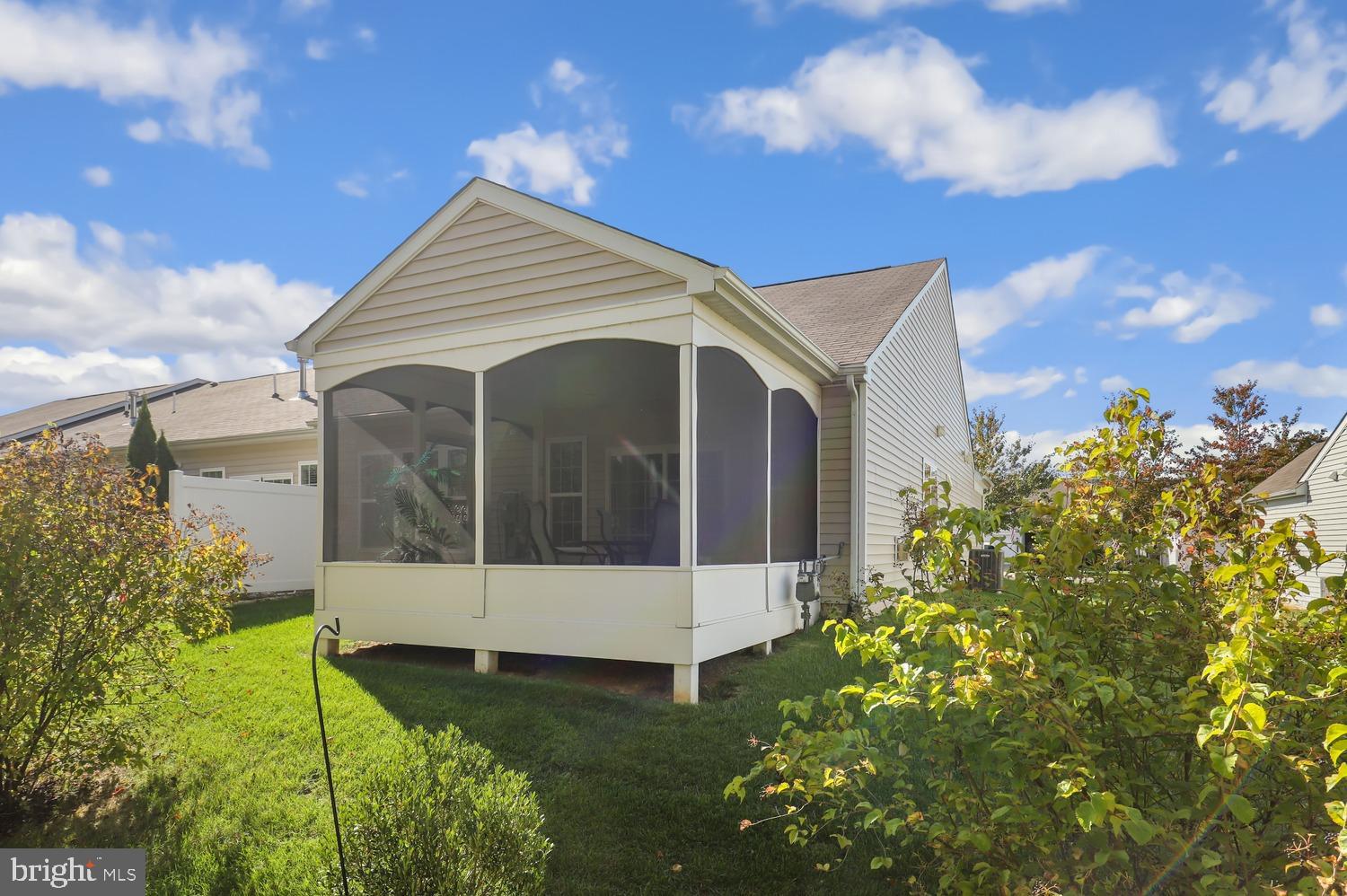 243 Long Point Dr