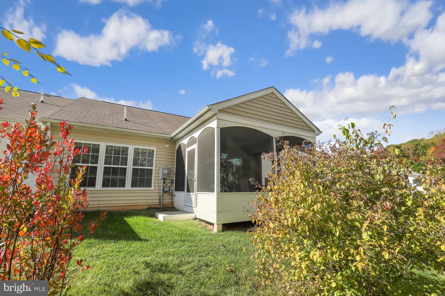 243 Long Point Dr