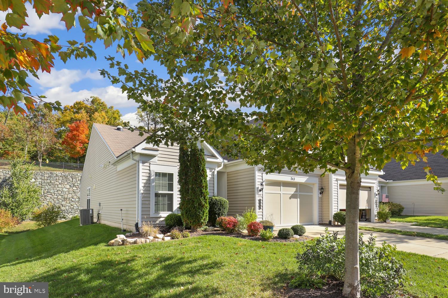 243 Long Point Dr
