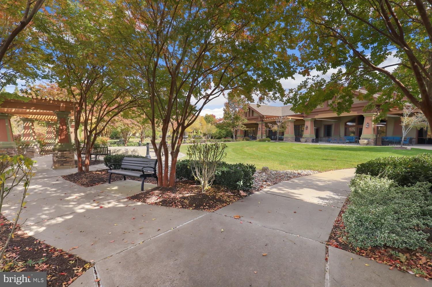 243 Long Point Dr