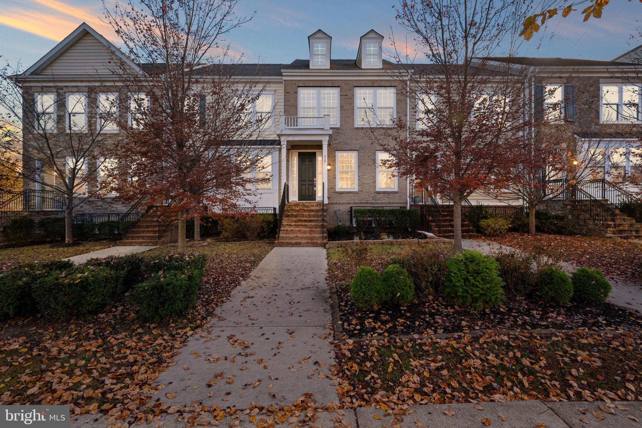 214 Apricot STREET