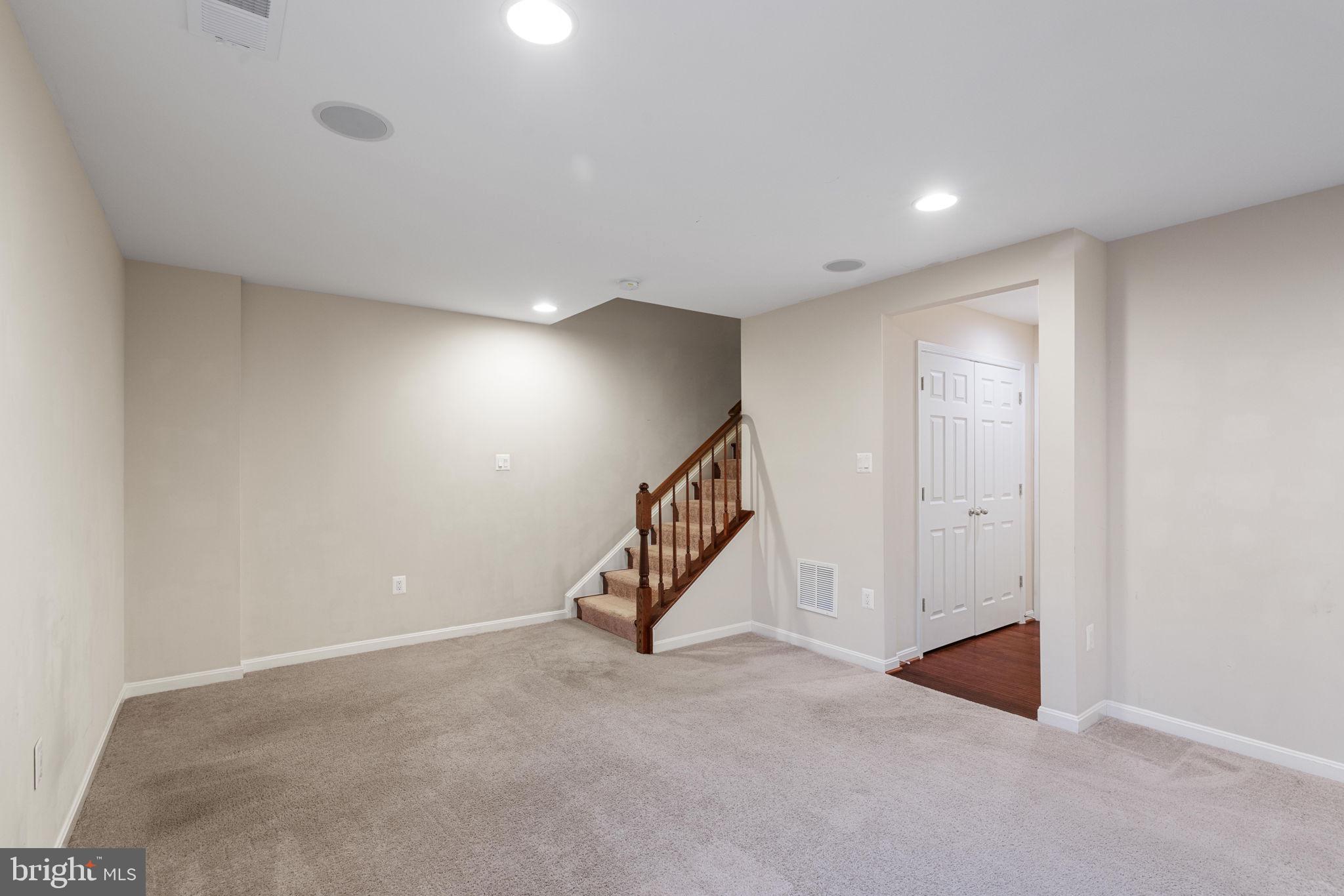 214 Apricot STREET