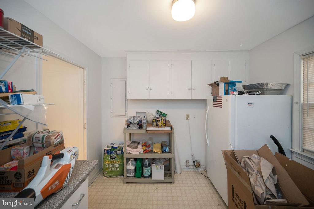 898 Warrenton Rd